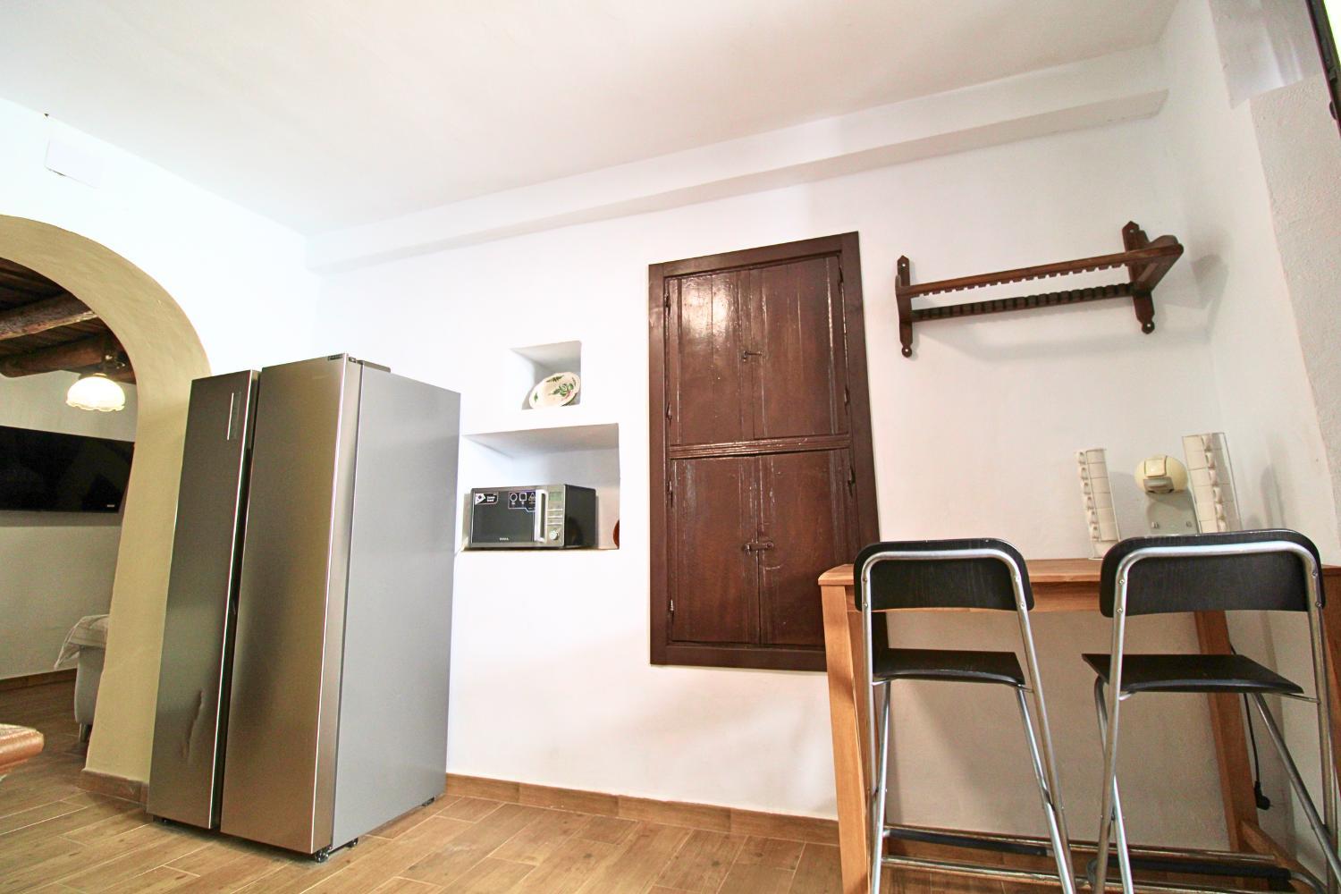 Four-Bedroom House photo 2