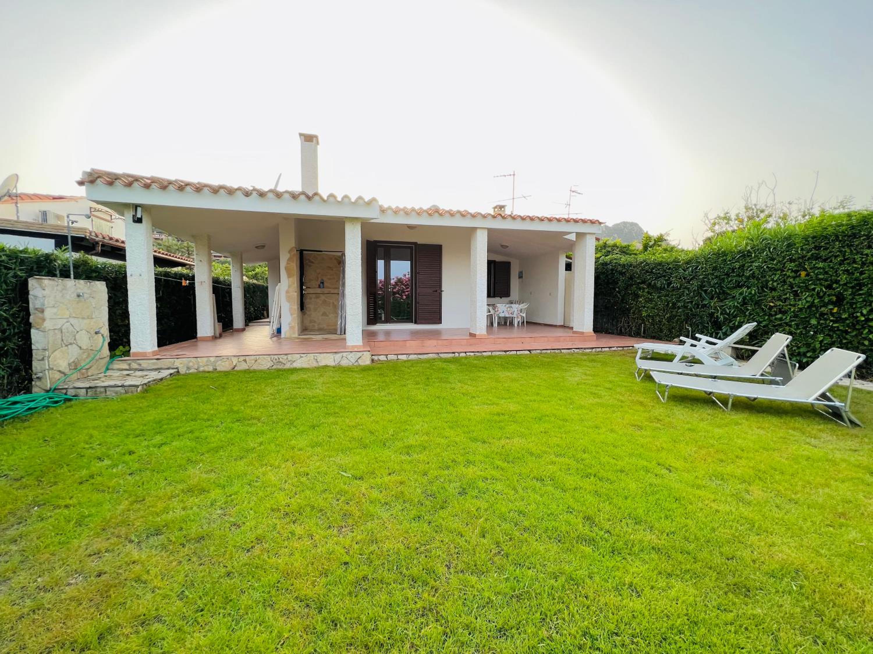 Three-Bedroom Villa photo 2