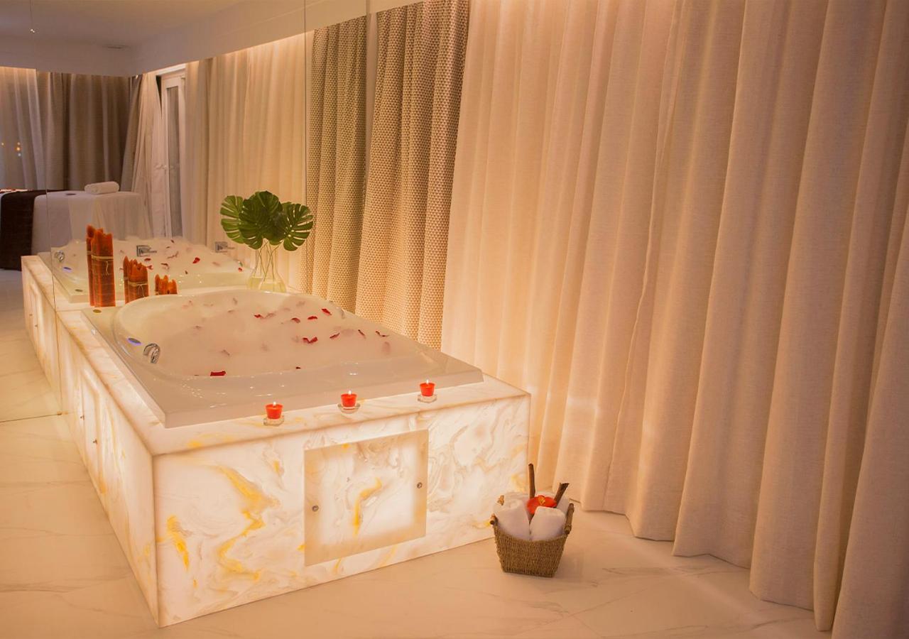Presidential Suite - Photo 6