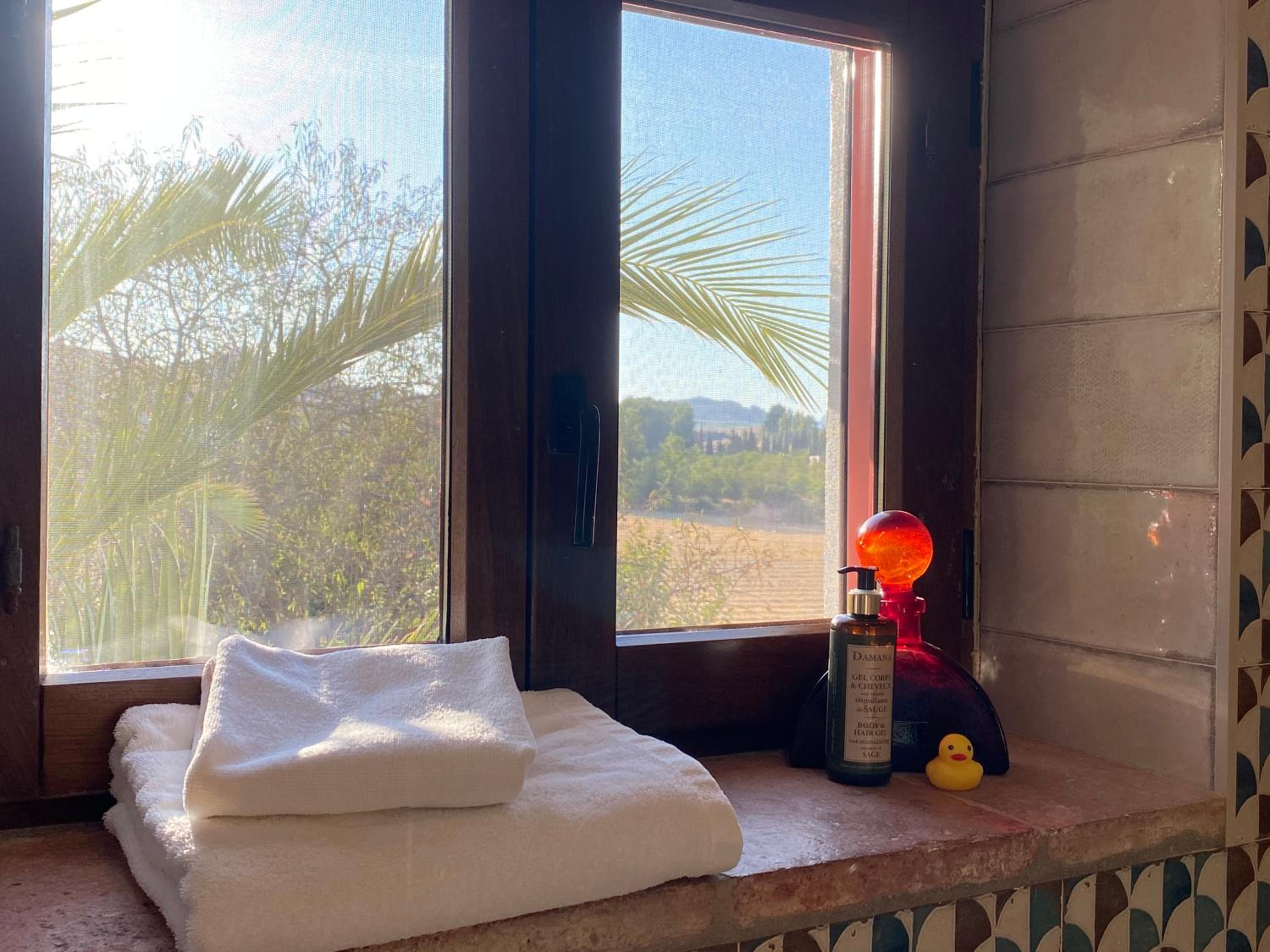Double or Twin Room with Garden View - Photo 3