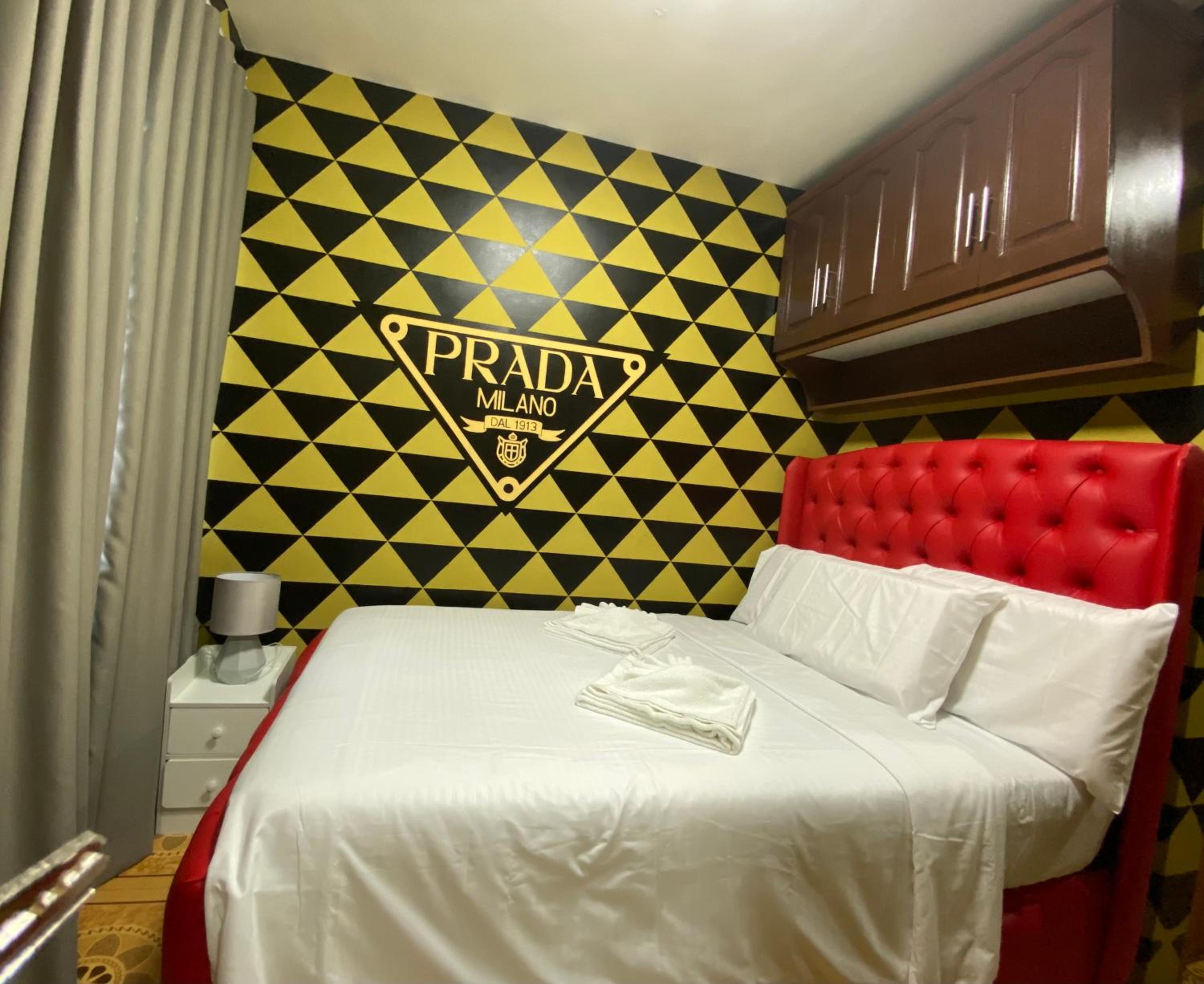 Deluxe Junior Suite photo 3