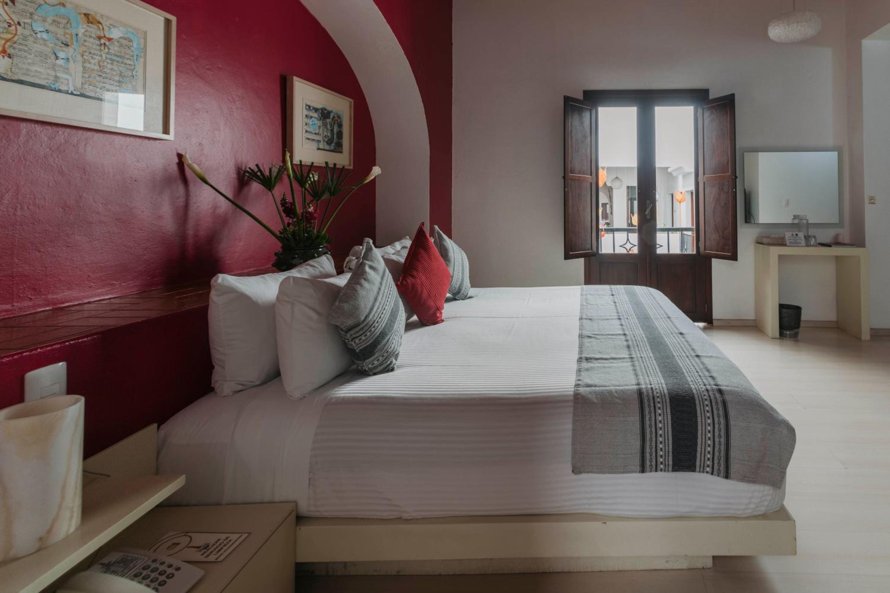 Superior Double Room - Photo 1