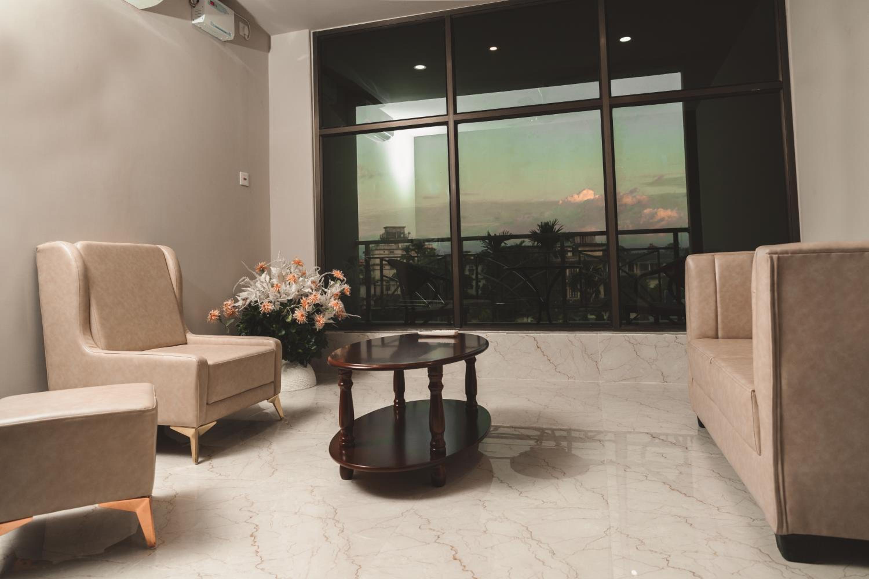 Suite with Pool View photo 2