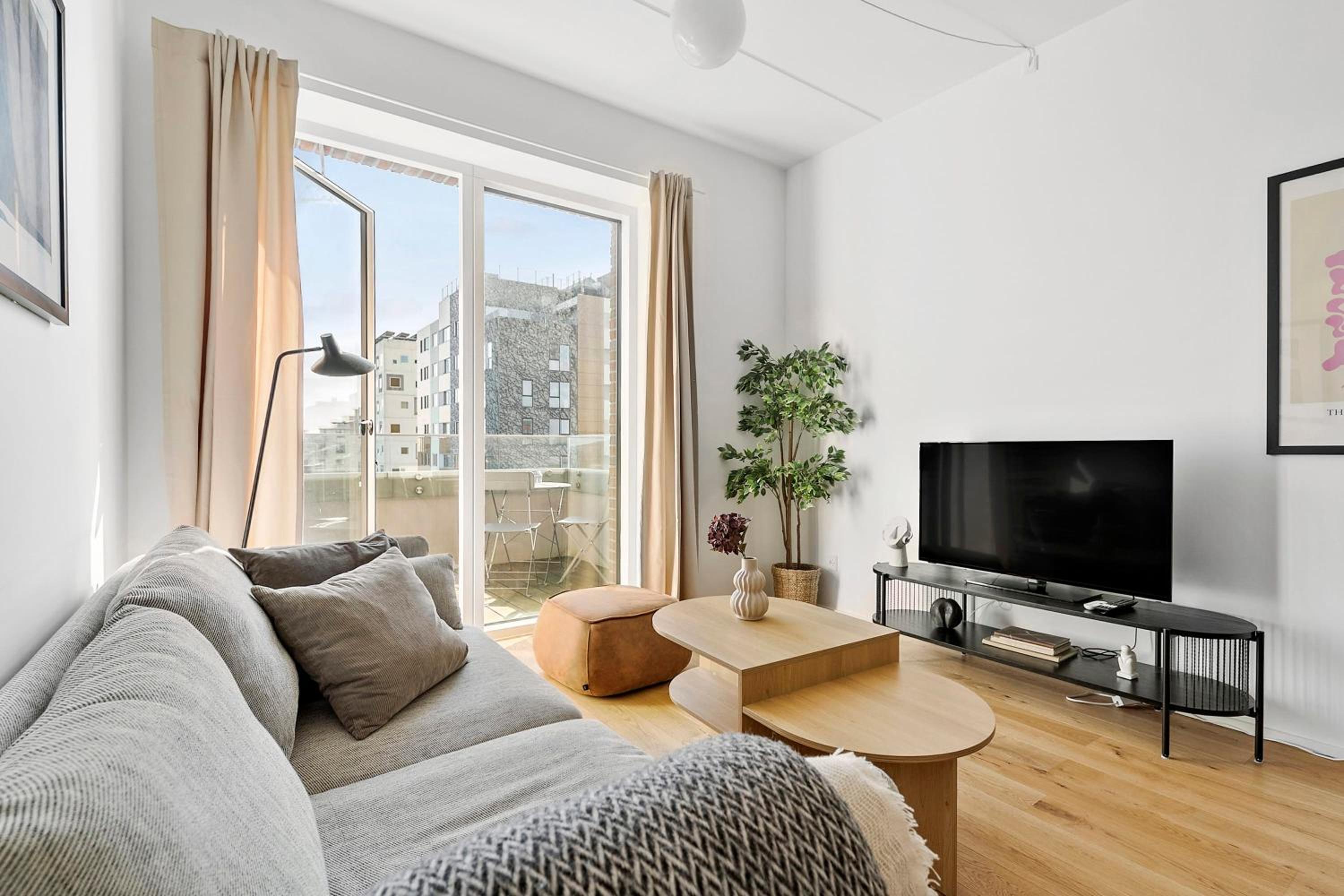 Apartment photo 1