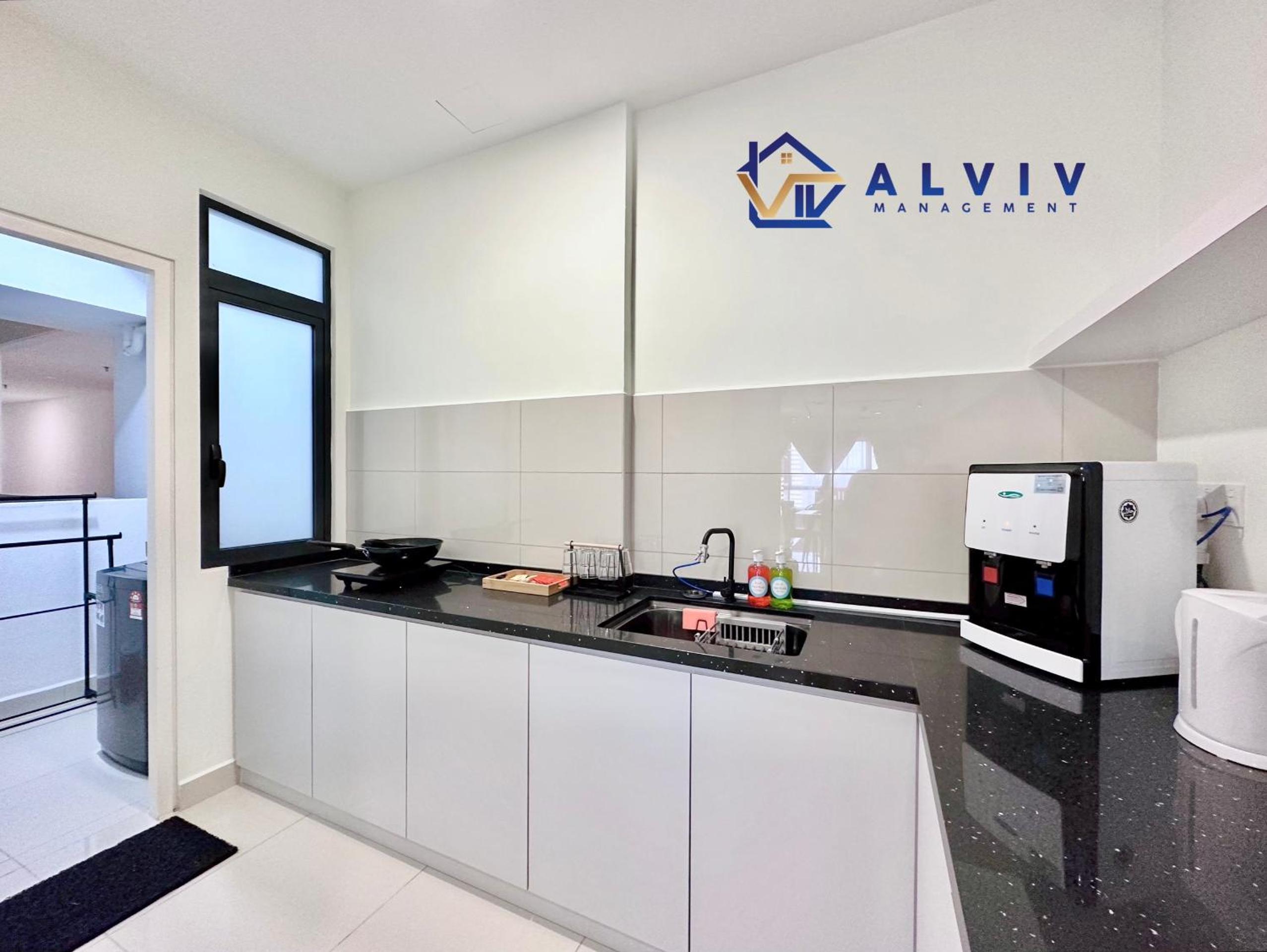 Three-Bedroom Apartment - Photo 40
