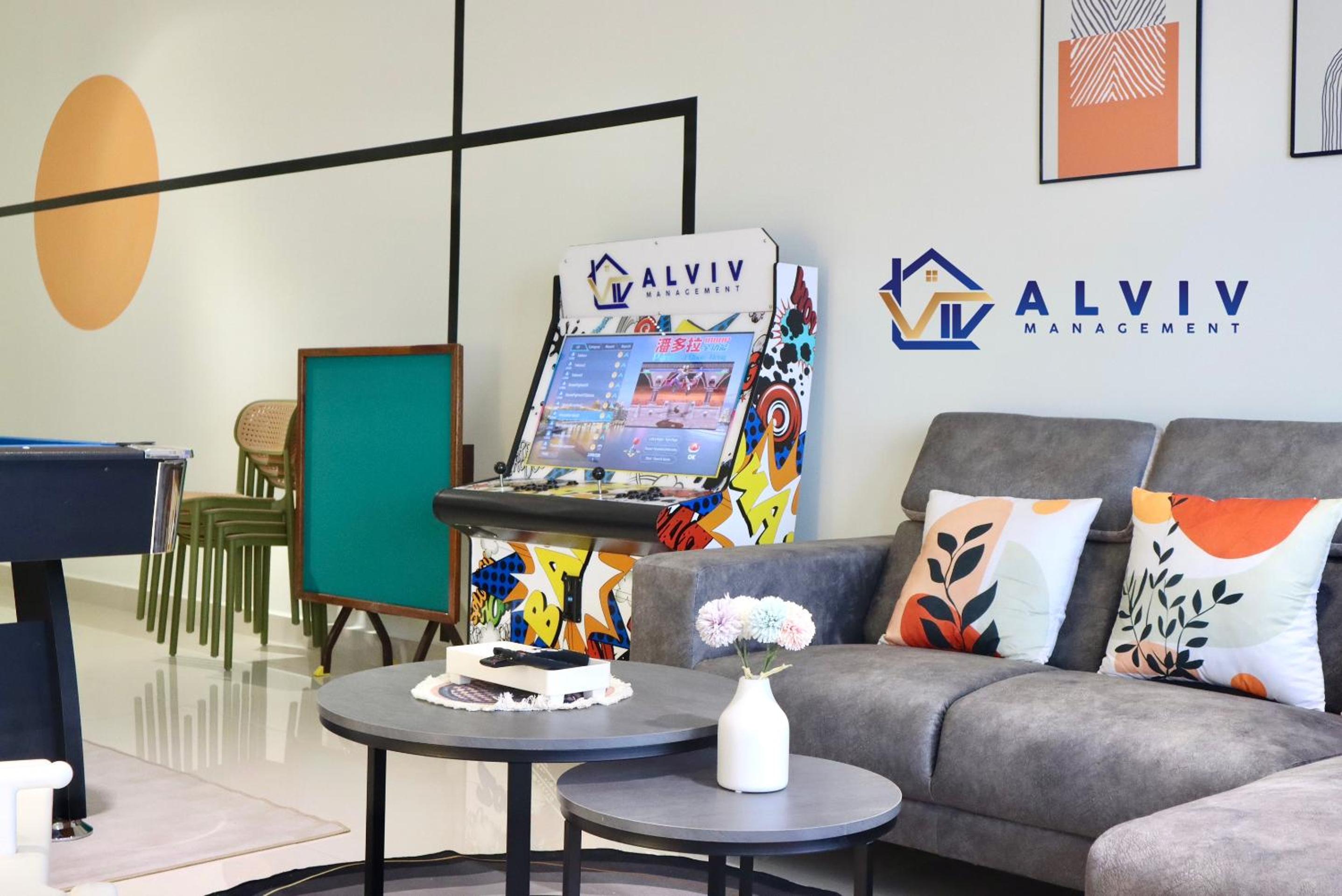 Three-Bedroom Apartment - Photo 31