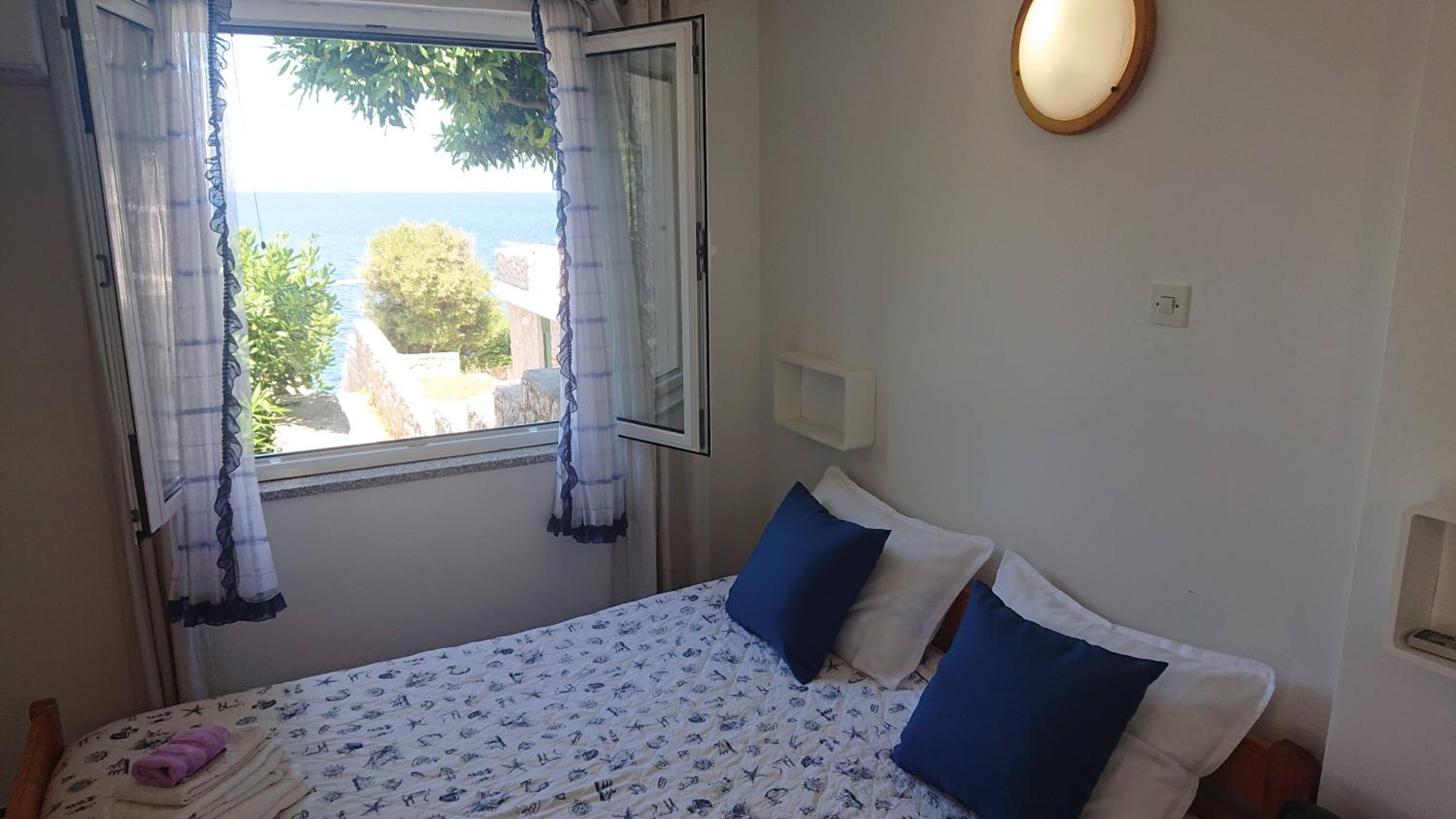 Studio with Sea View