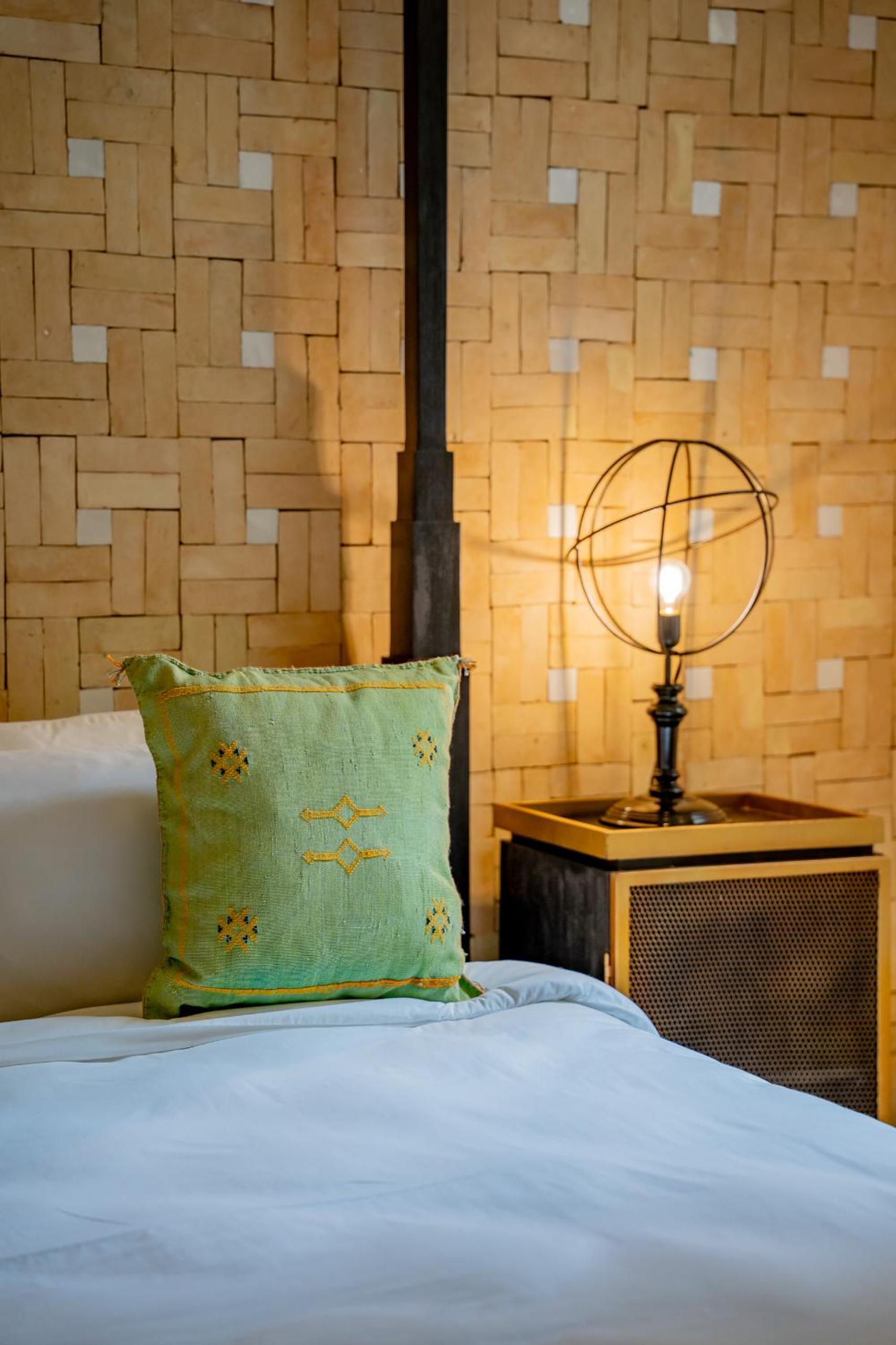 Deluxe King Room photo 3