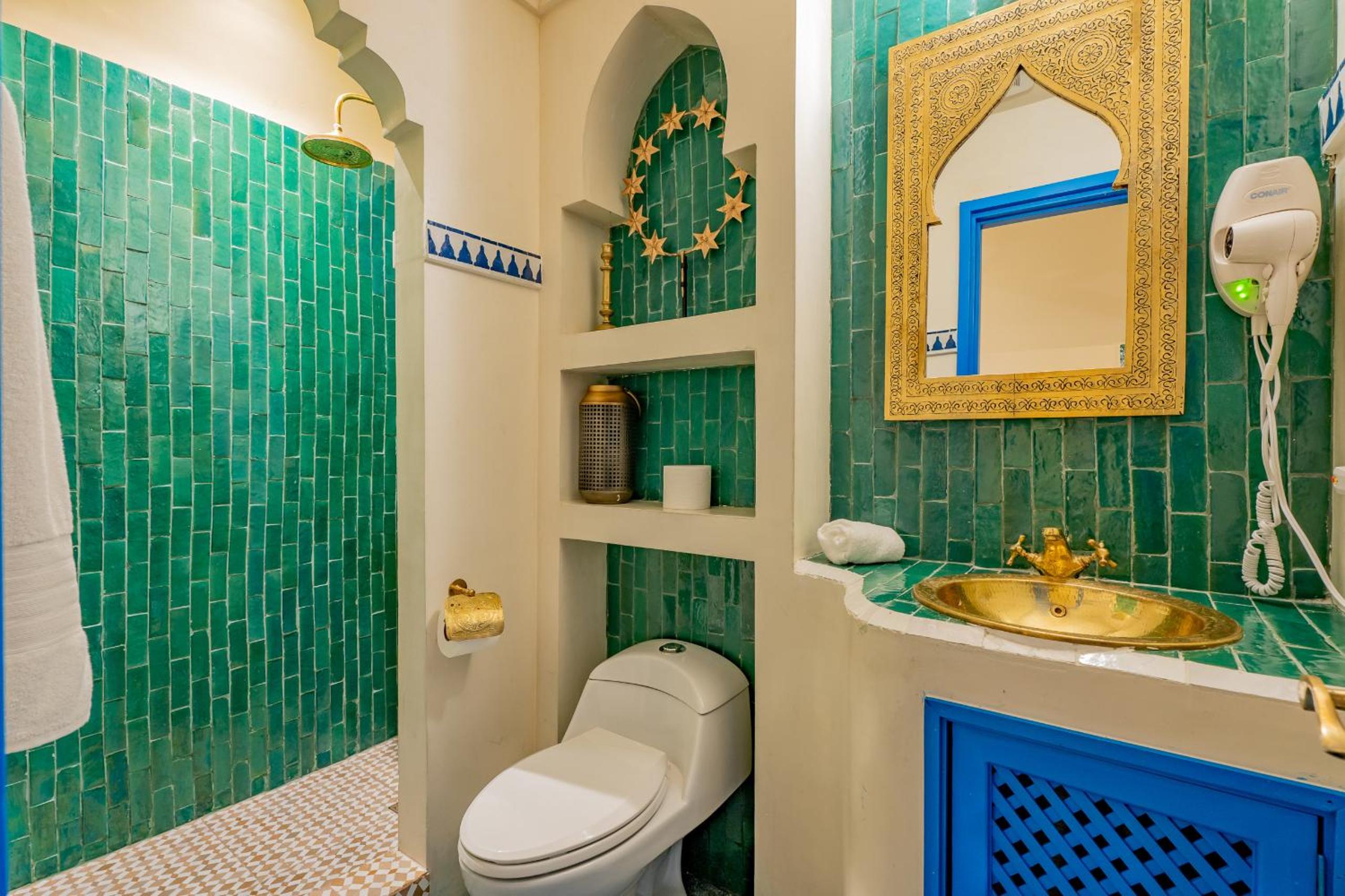 Deluxe King Room photo 2