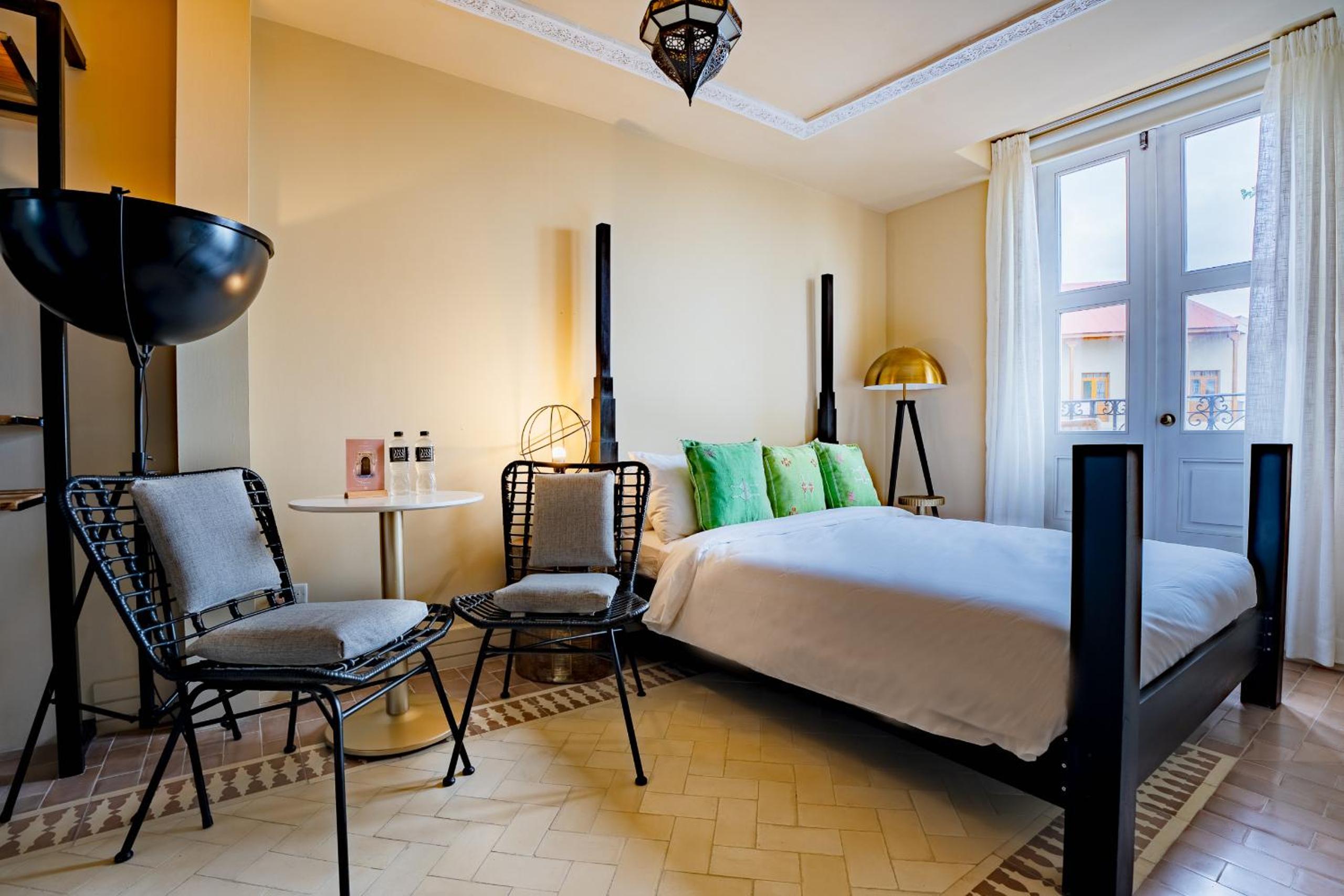 Deluxe Double Room with Balcony photo 1