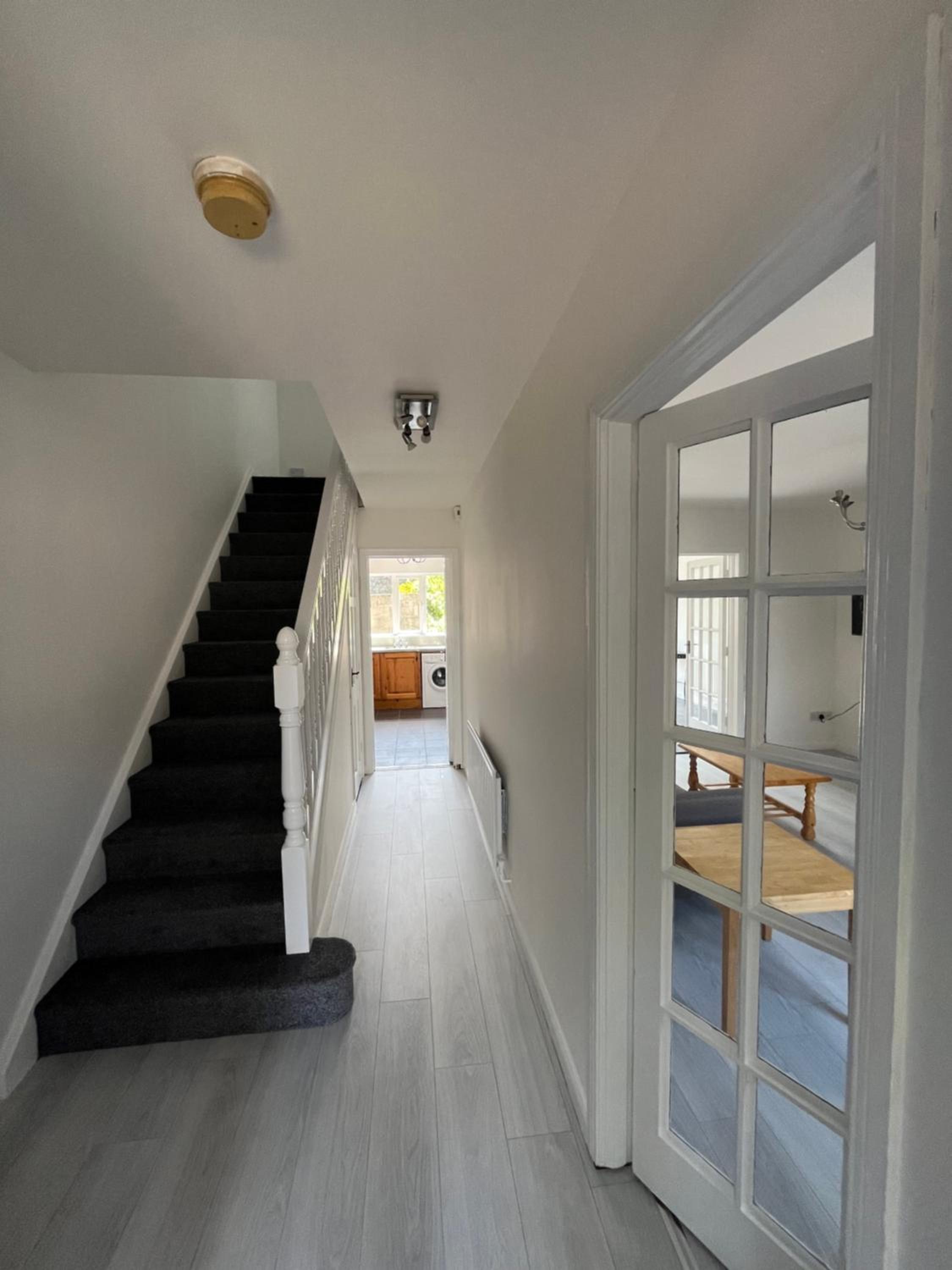 Three-Bedroom Villa photo 3