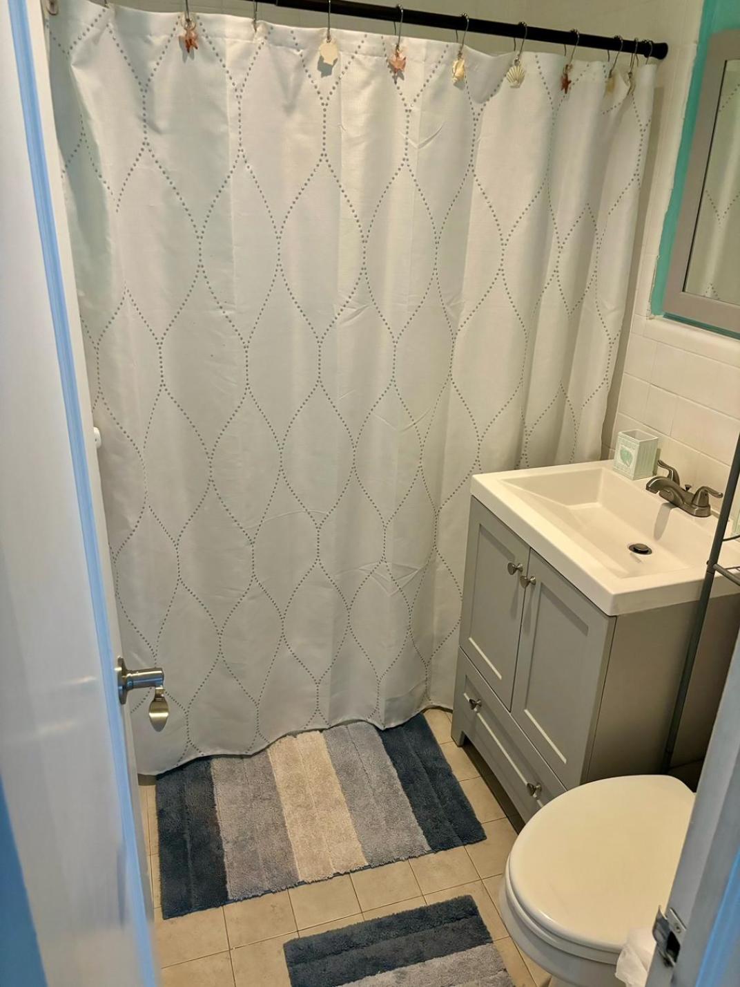 Two-Bedroom House photo 3