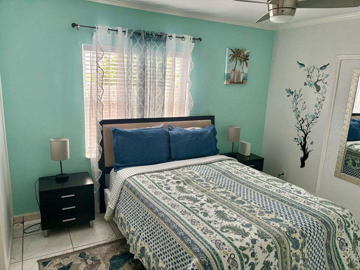 Two-Bedroom House photo 2