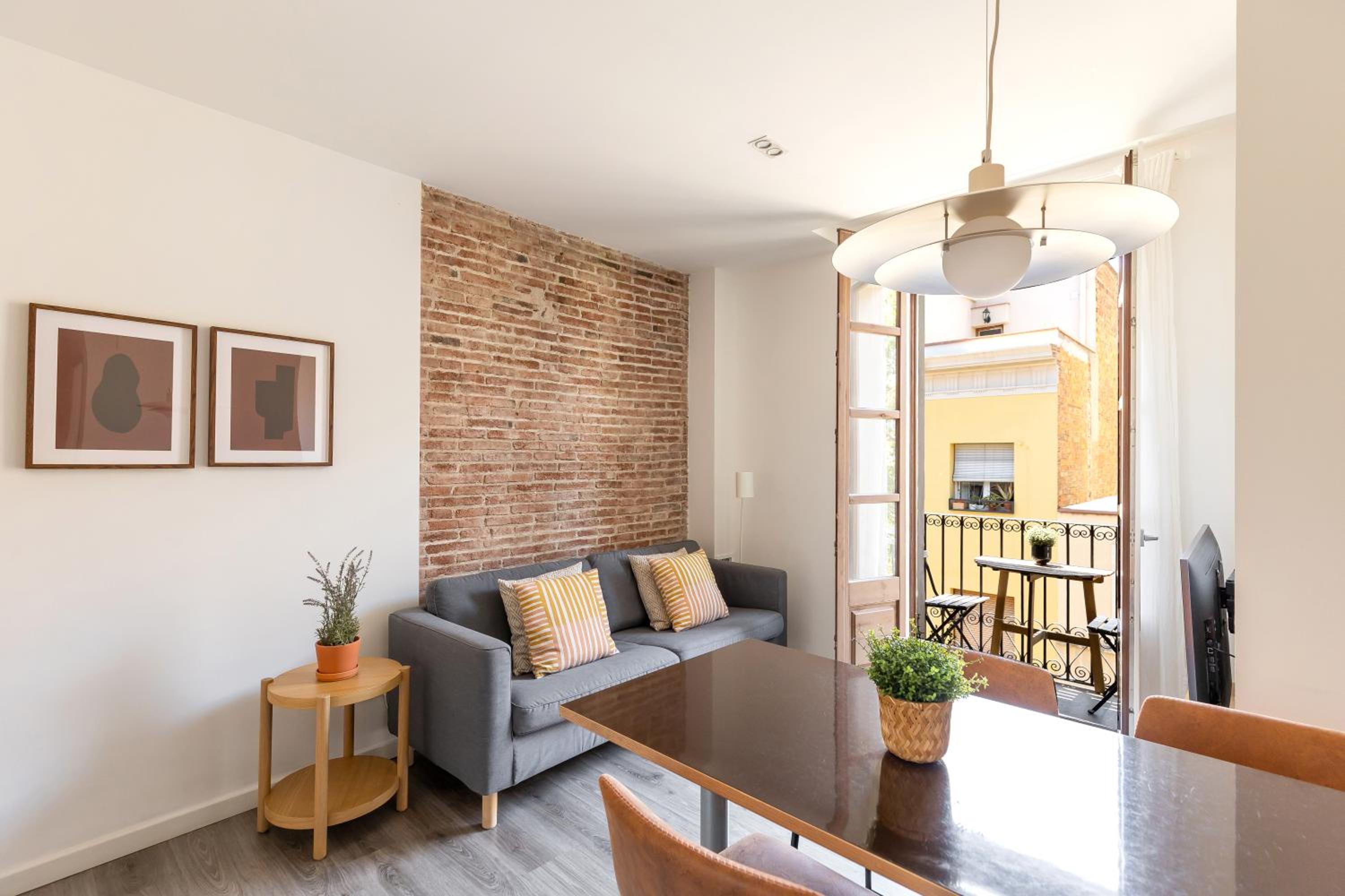 Apartment photo 3