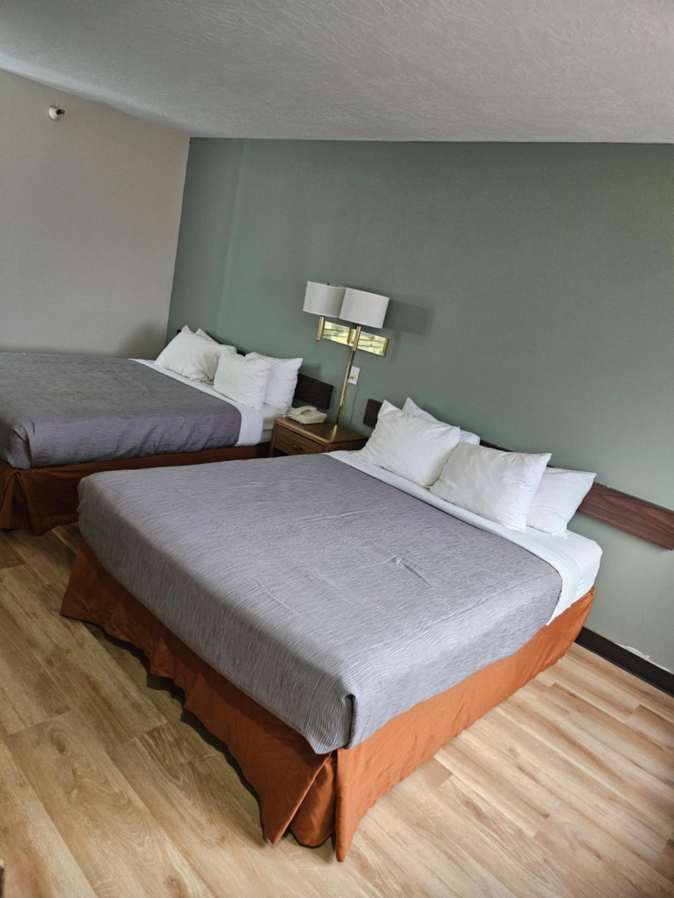Standard Queen Room With Two Queen Beds - Photo 1