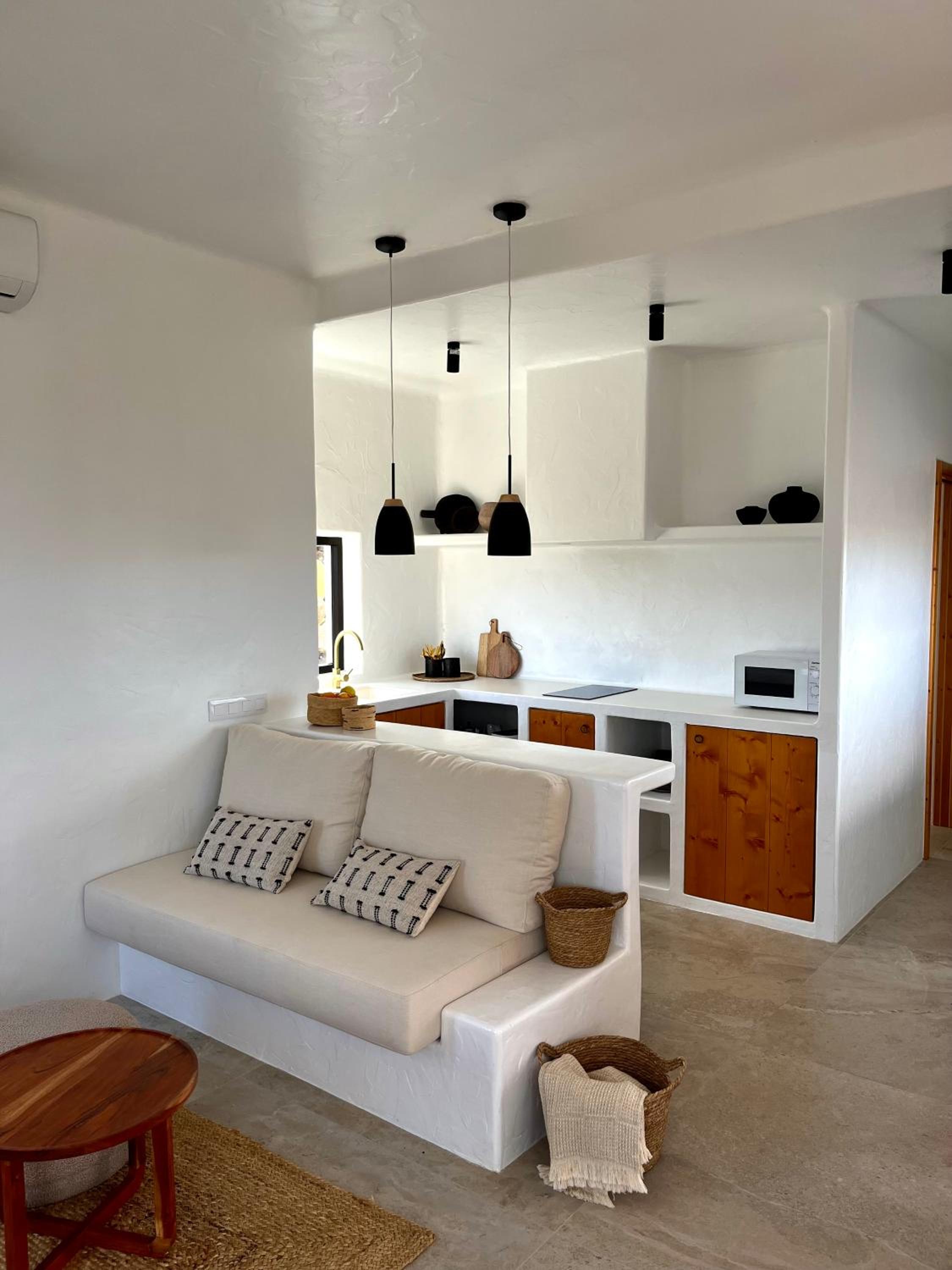 One-Bedroom House photo 3