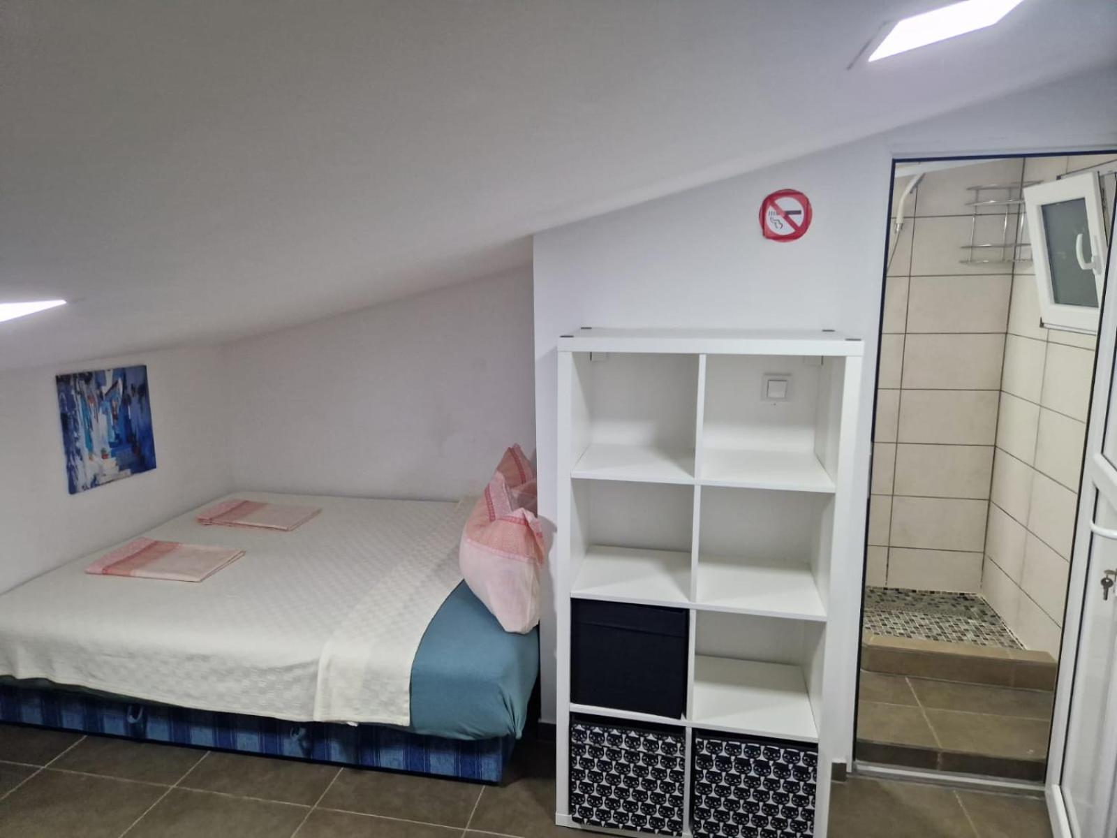 One-Bedroom Apartment with Sea View