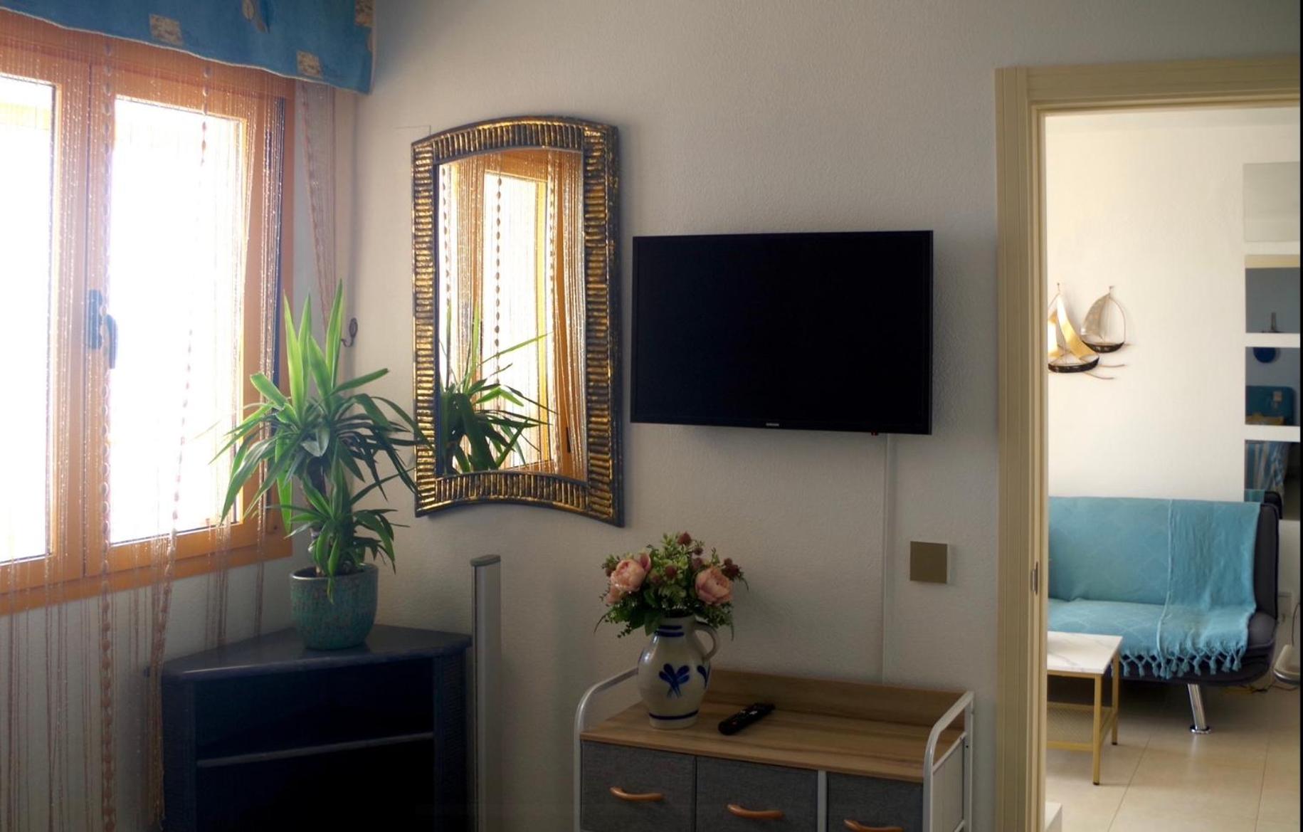Apartamento de una habitación con vista al mar
