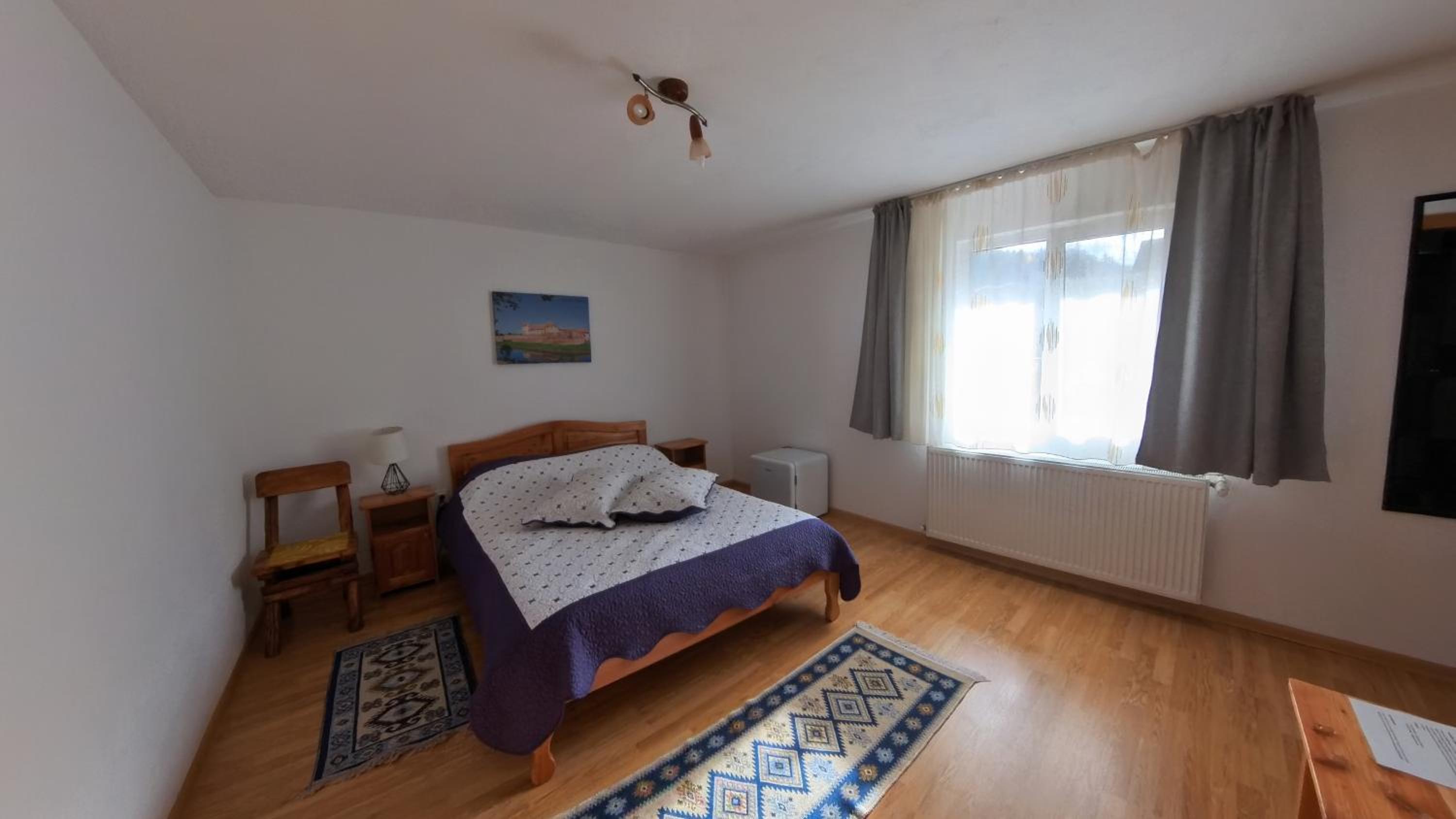Deluxe Queen Room - Photo 1