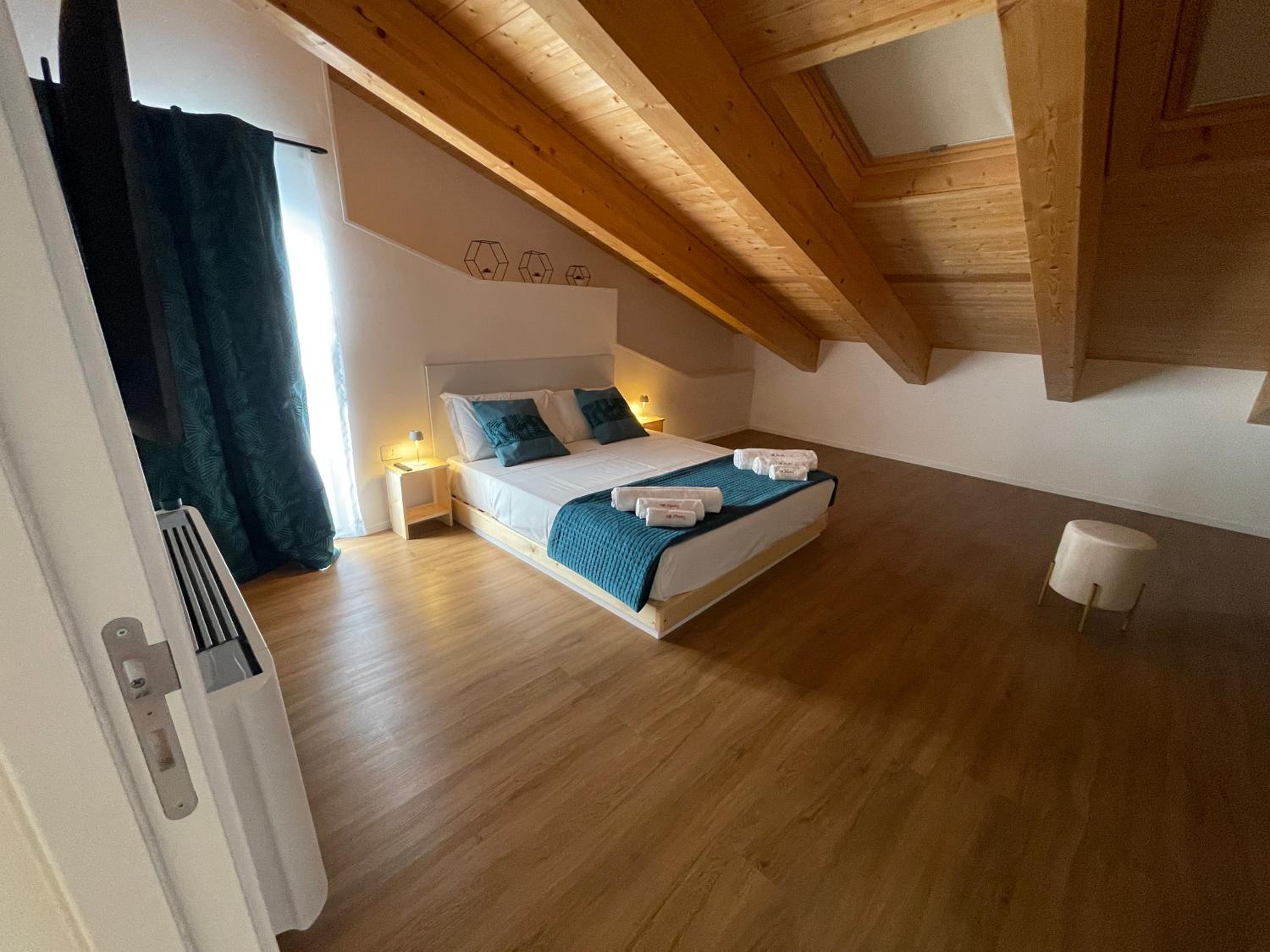 Double Room with Terrace - Photo 3
