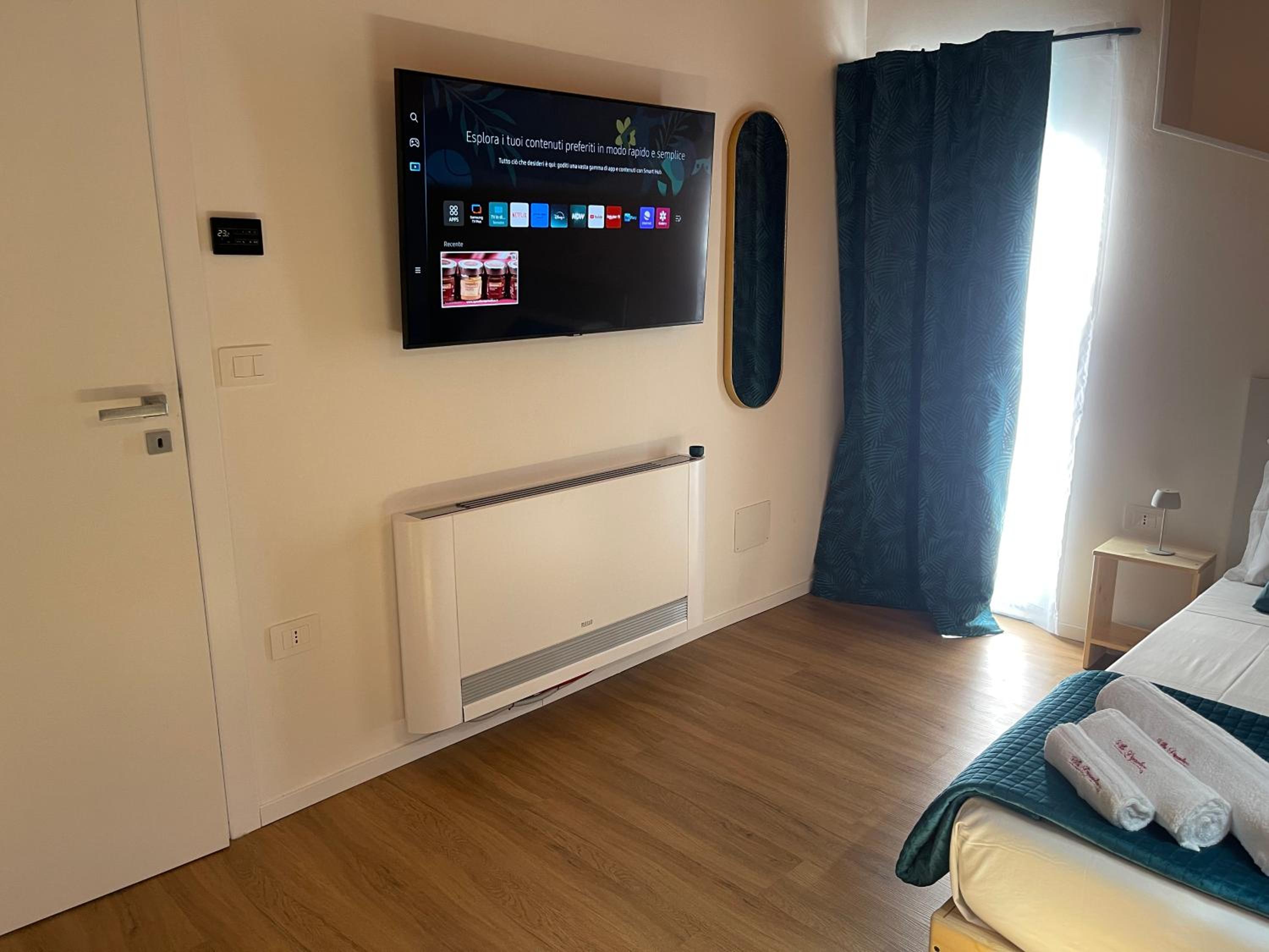 Double Room with Terrace - Photo 5