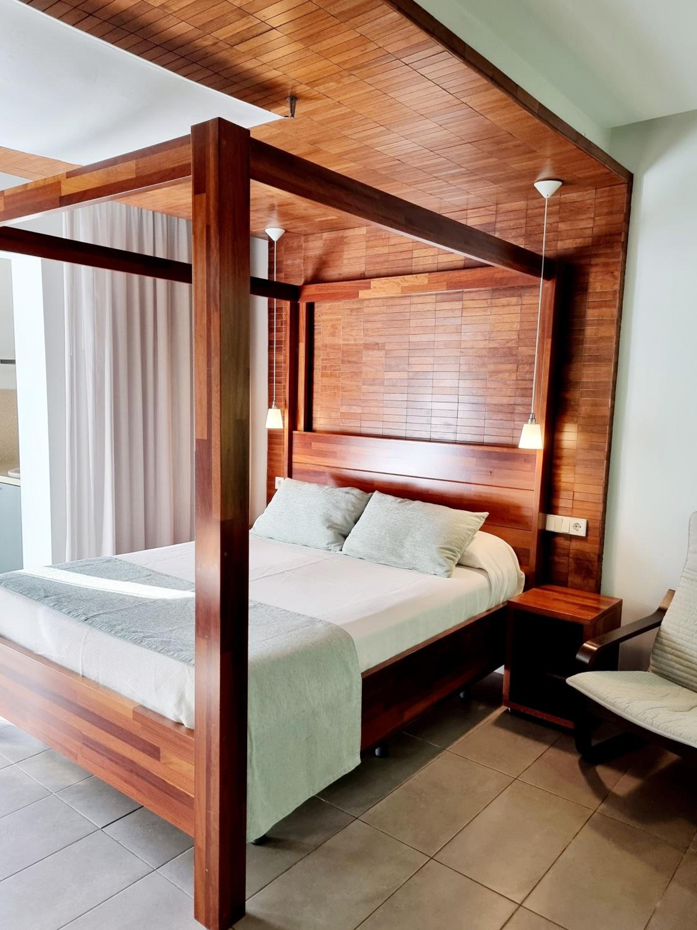Estudio 2 con Terraza y Bañera Spa (2 Adultos)