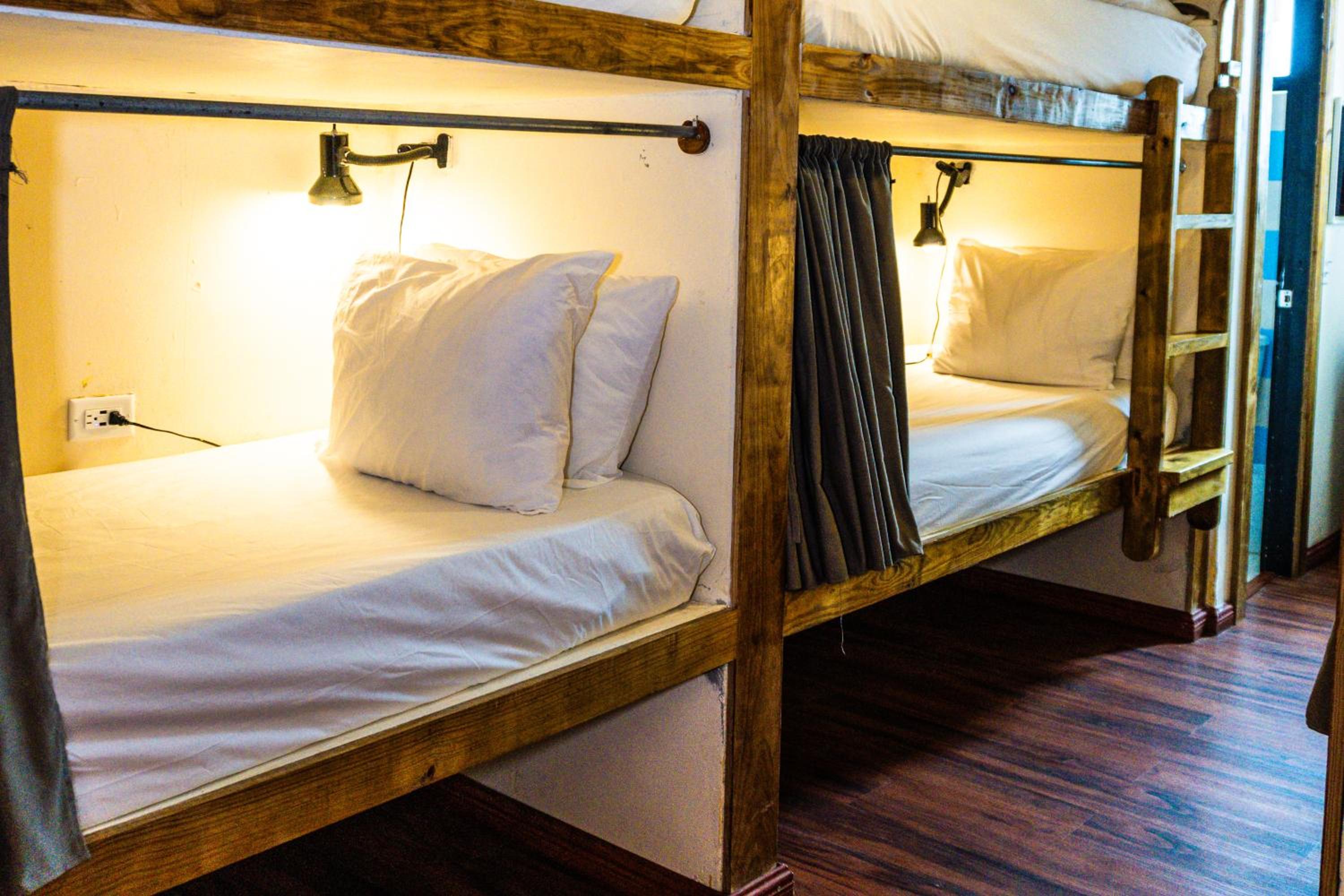 Bed In 6-Bed Female Dormitory Room photo 2