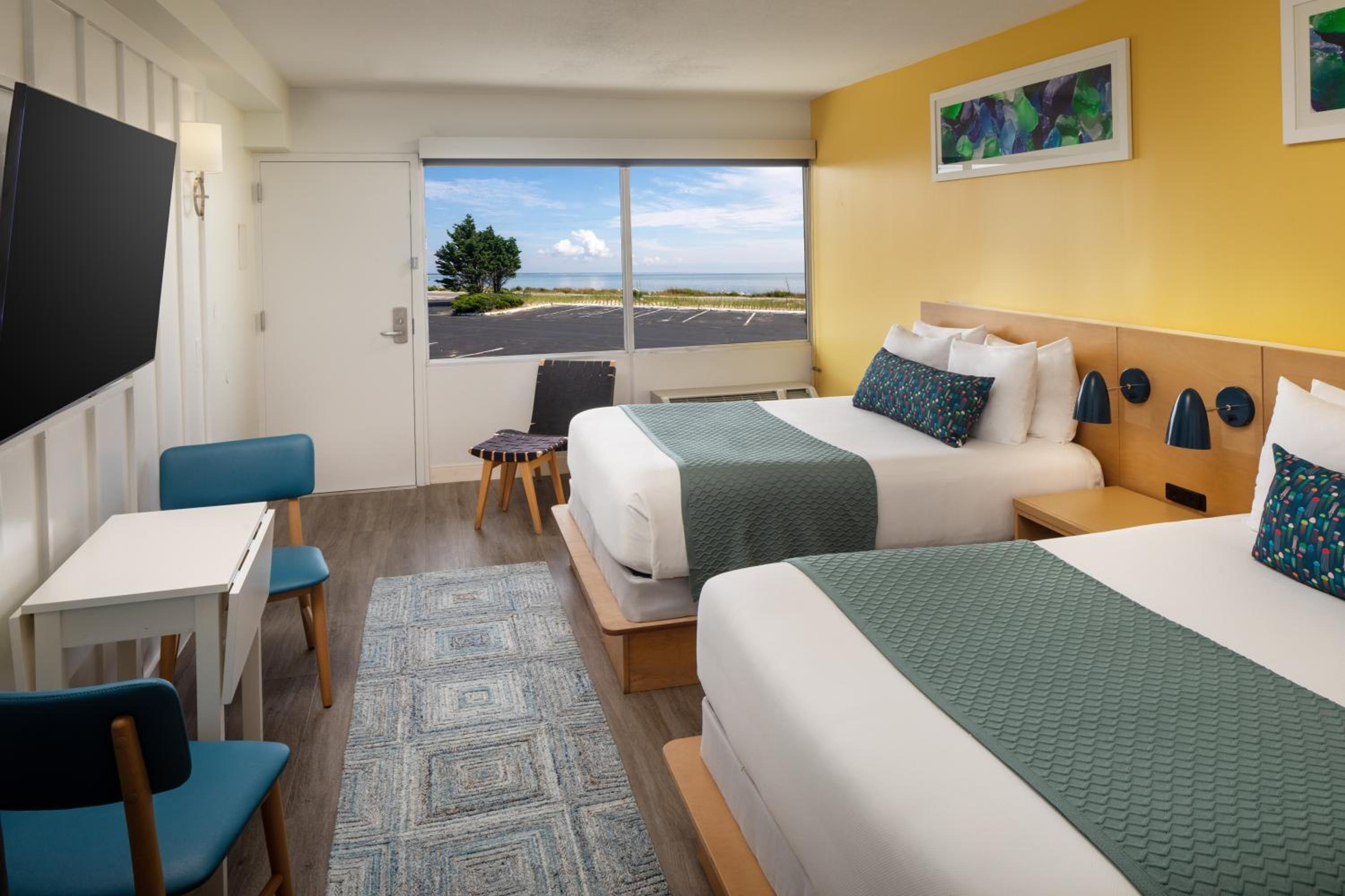 Bay View Room with Two Double Beds  - Photo 2