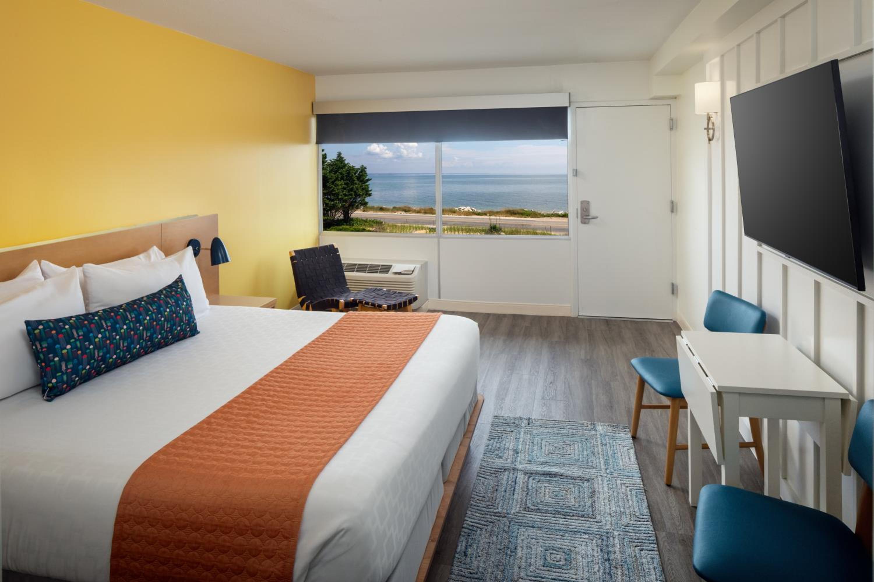 Premium Bay View King Room - Photo 2