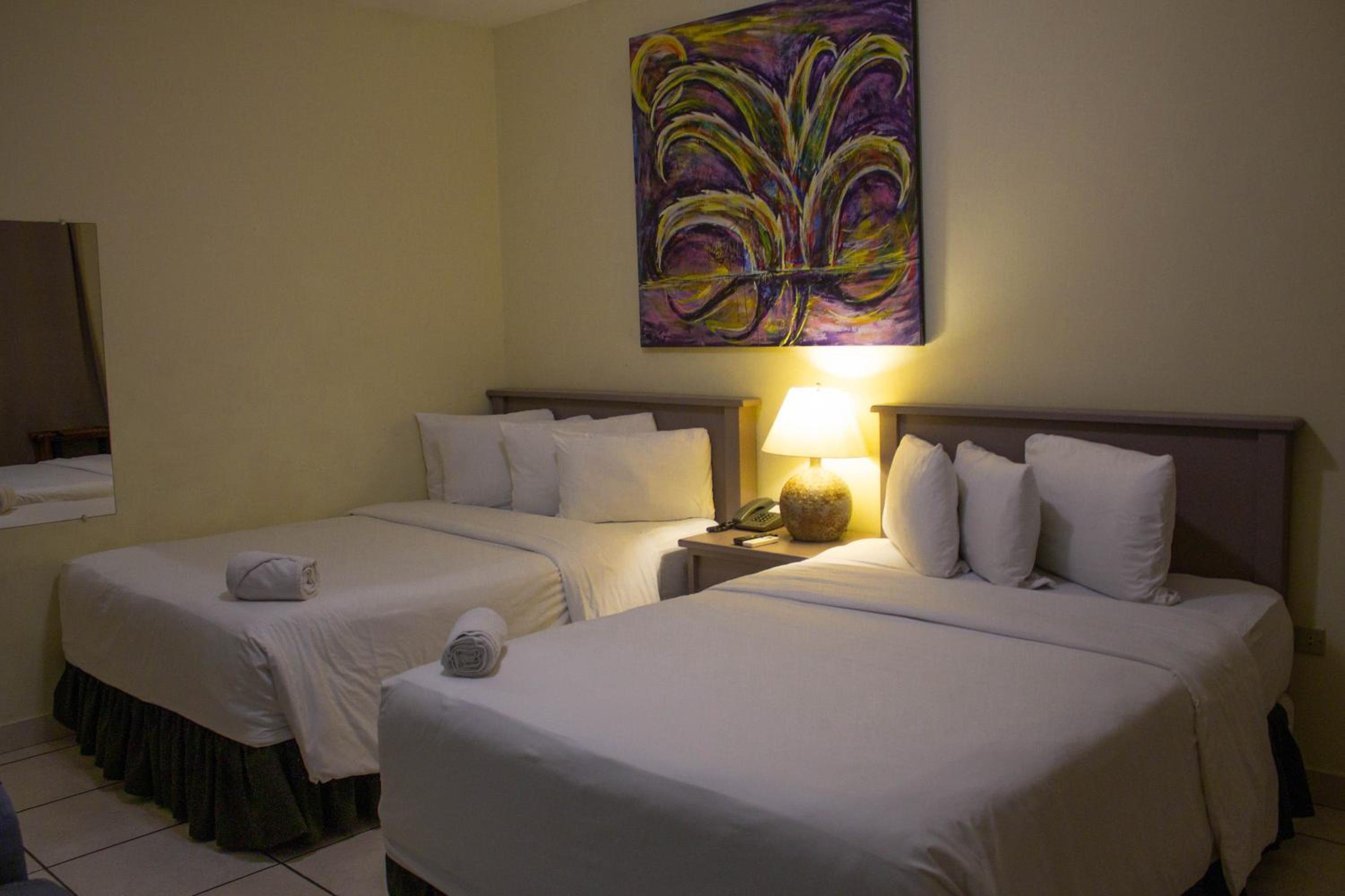Double Room - Photo 2
