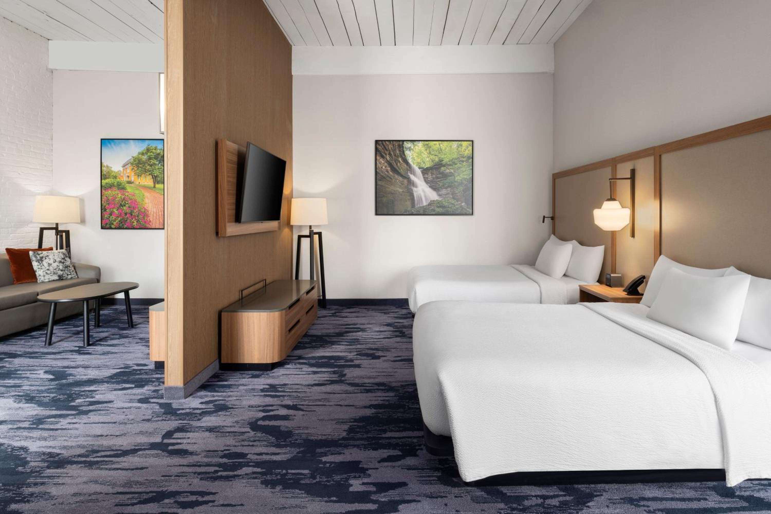 One-Bedroom Queen Suite with Two Queen Beds and Sofa Bed - Photo 1
