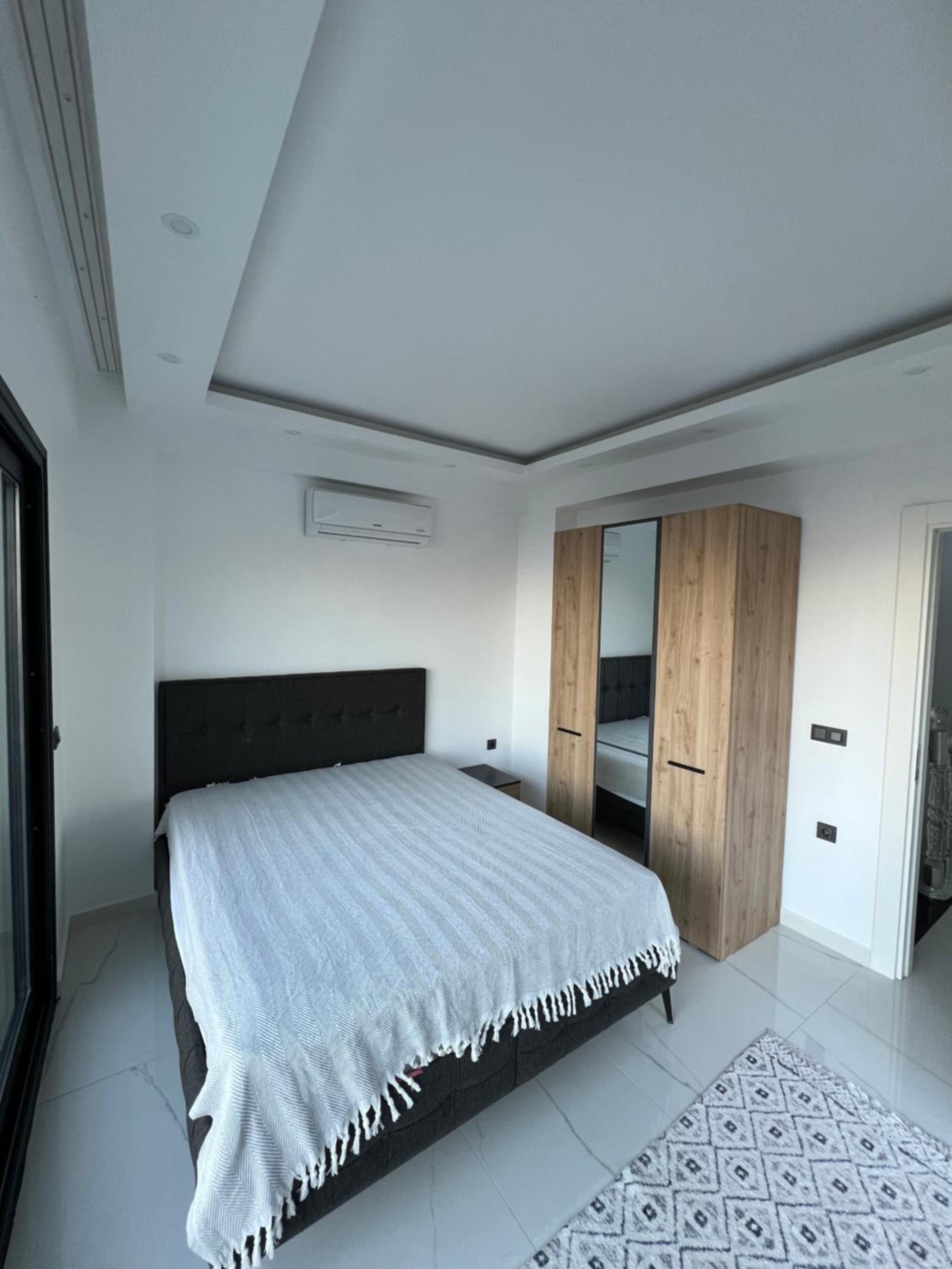 Three-Bedroom Villa photo 2