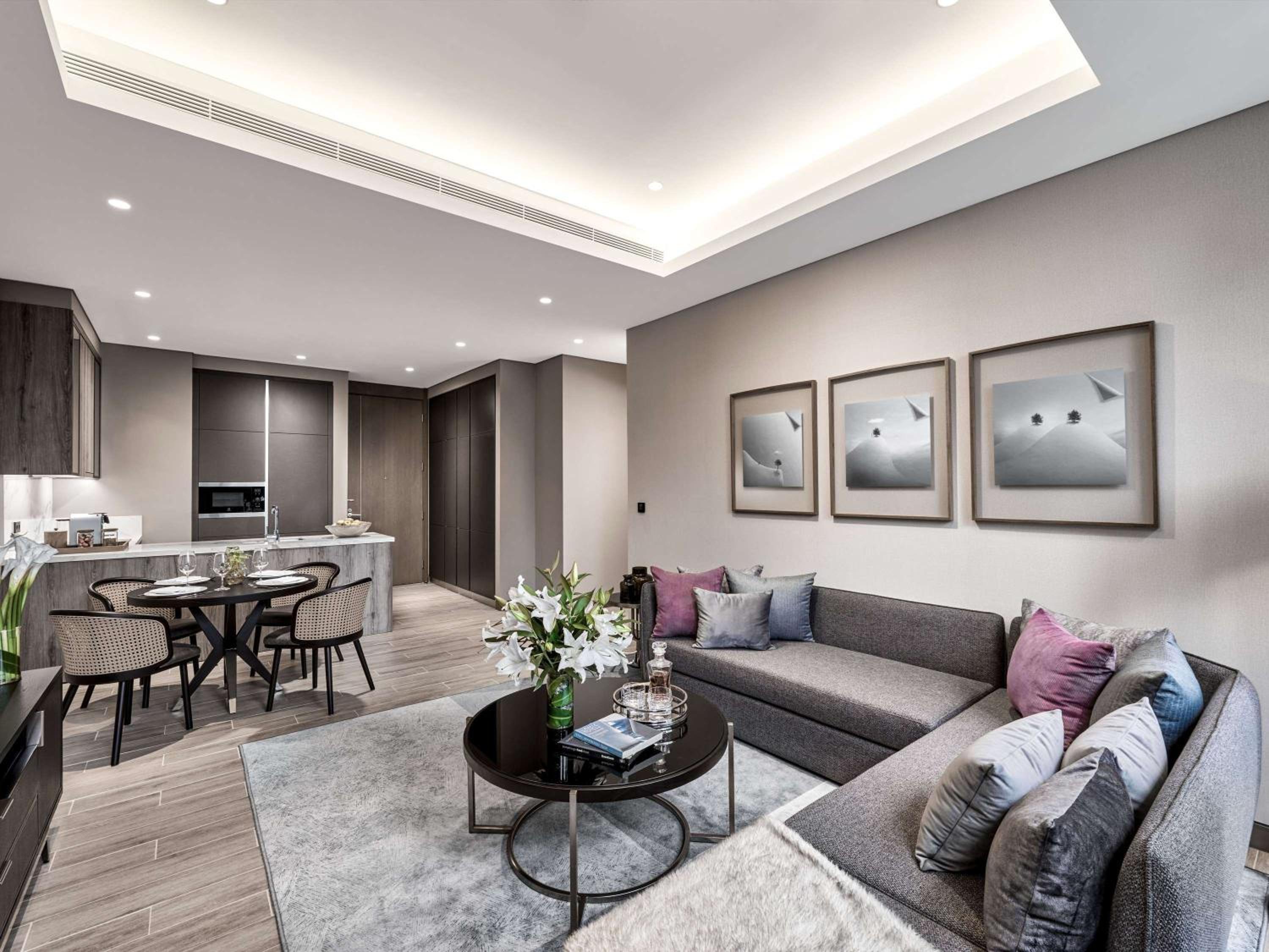 Two-Bedroom King Apartment