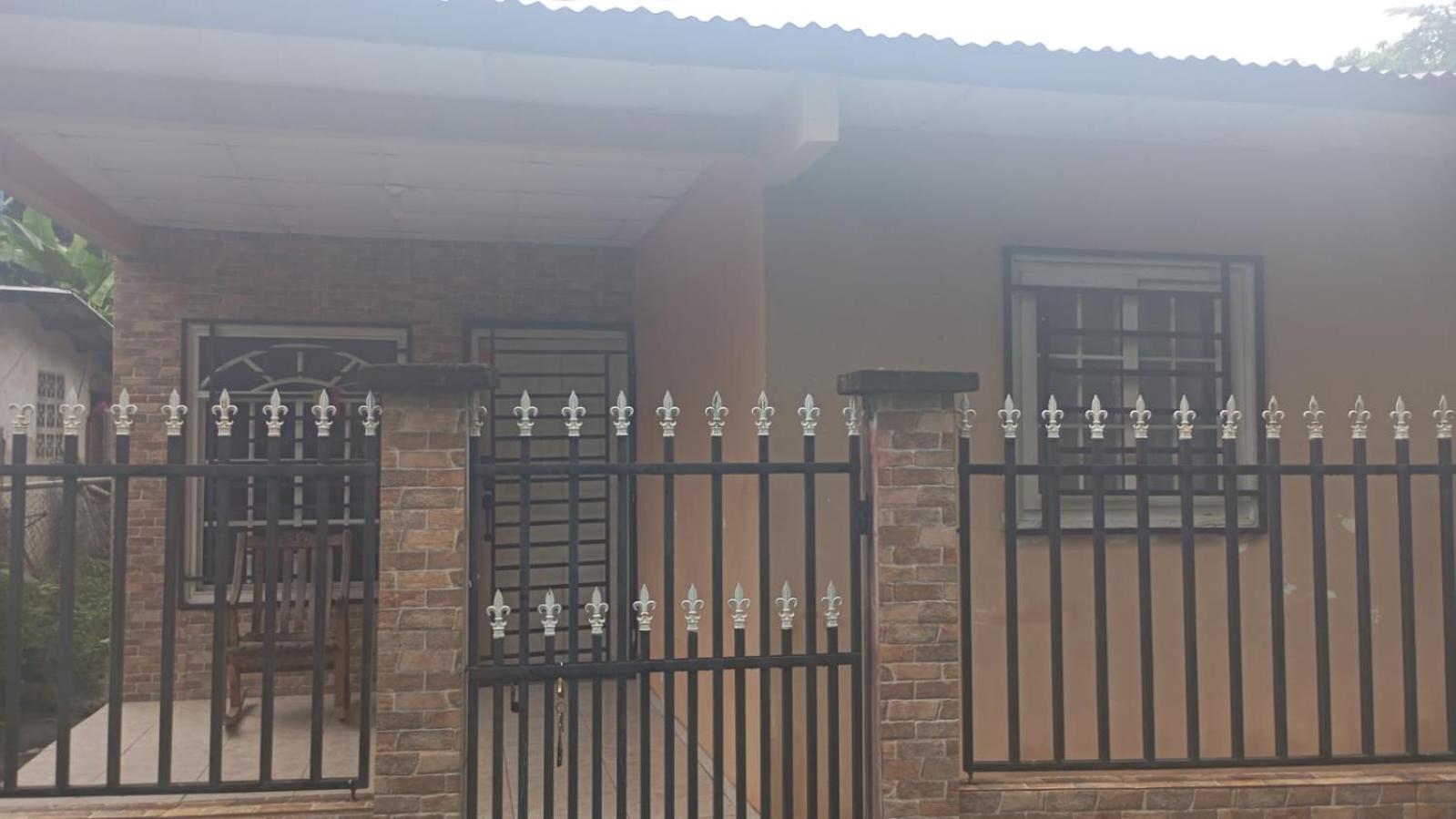 Three-Bedroom House photo 1