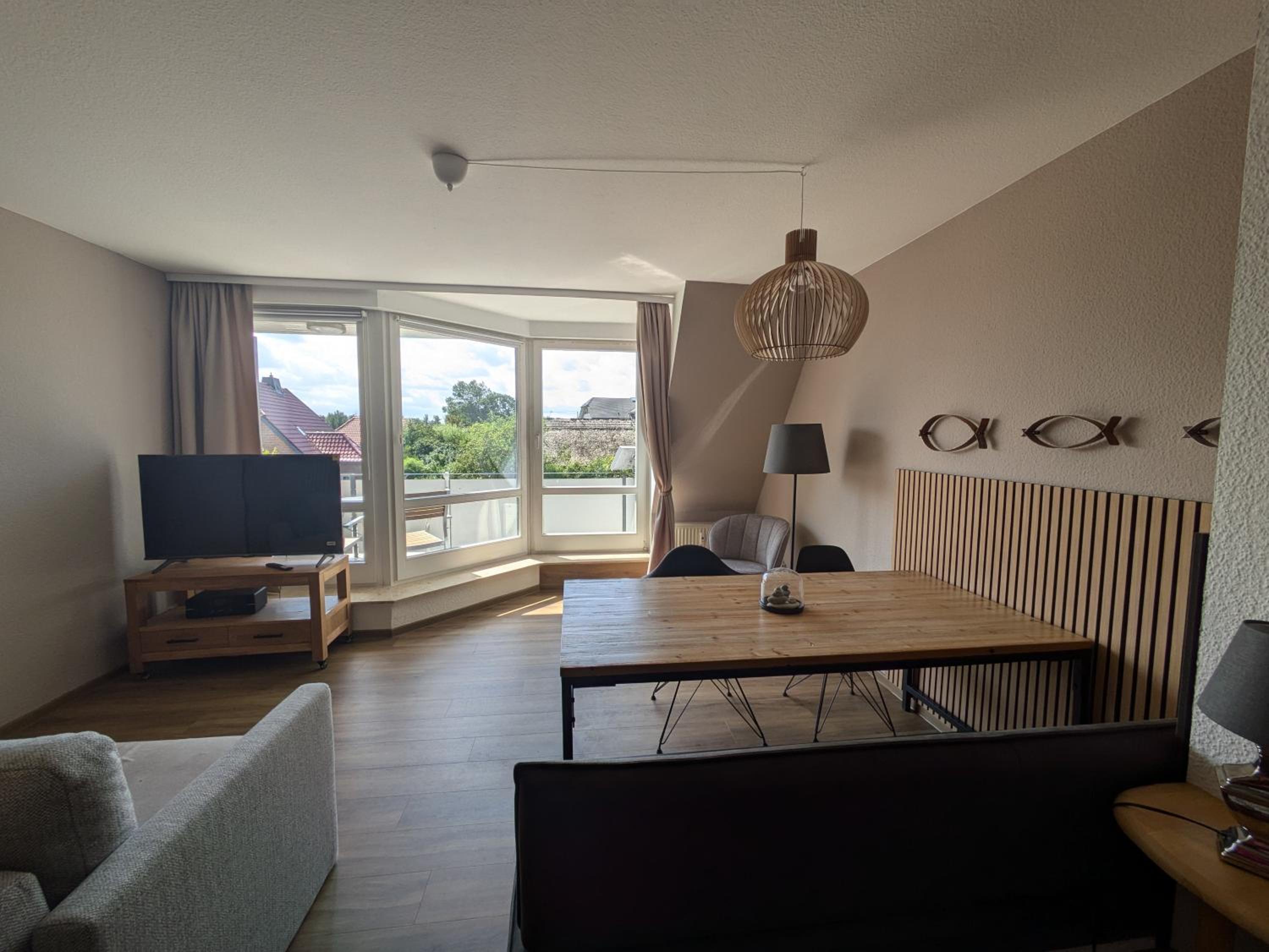 Apartment with Balcony photo 1
