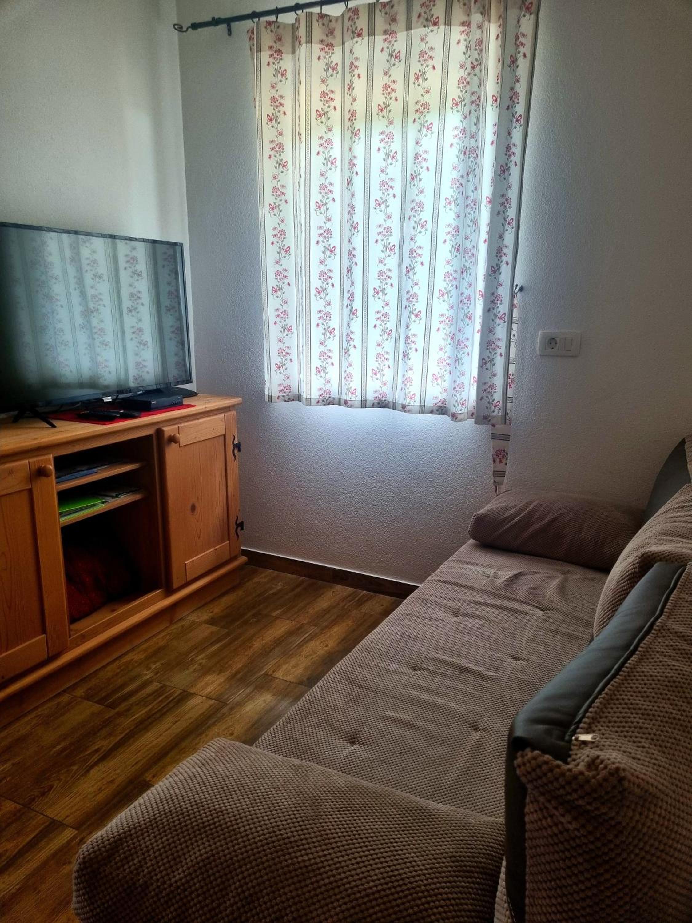 Apartment with Terrace photo 3