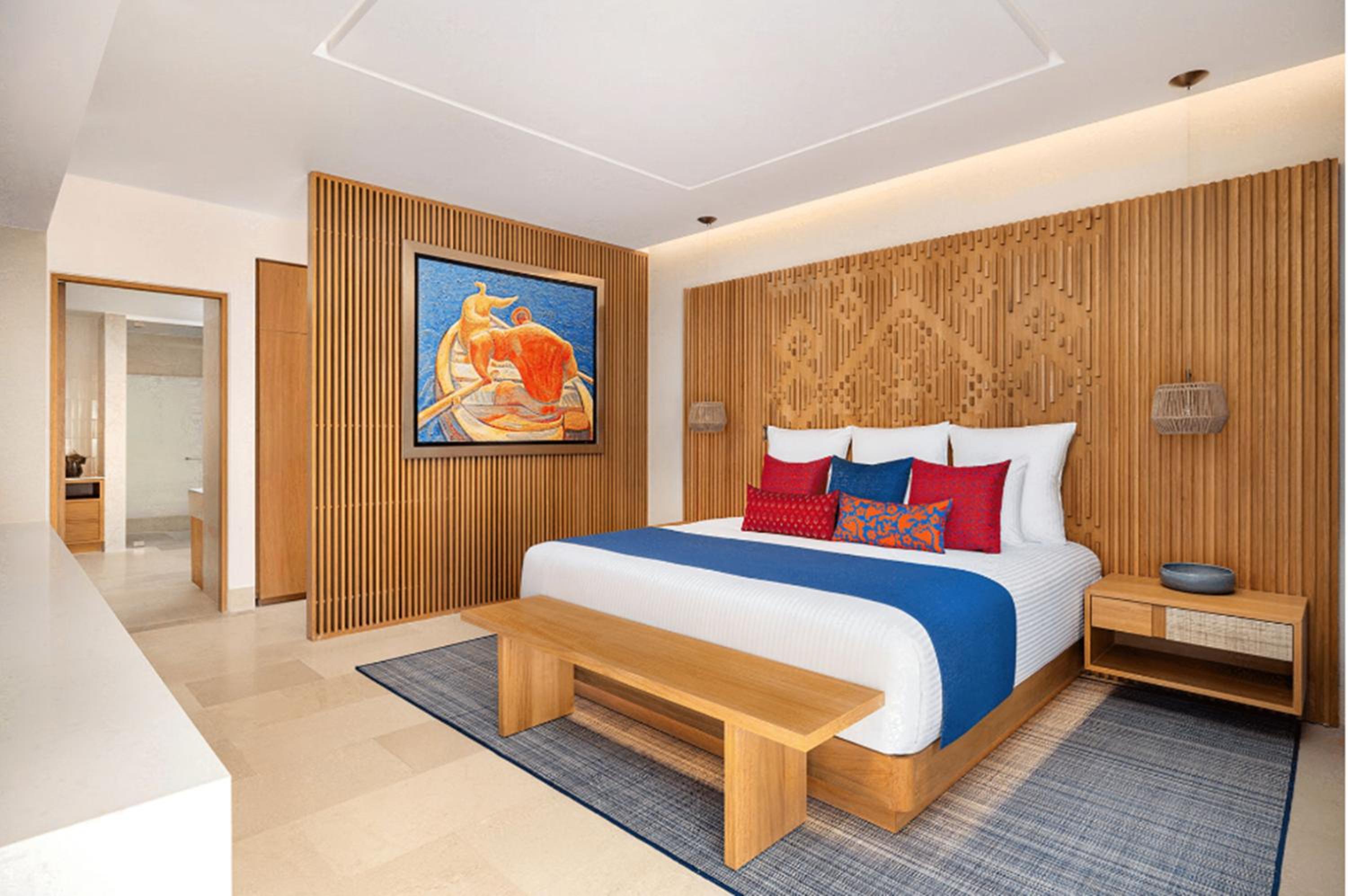 Preferred Club Master Suite Ocean Front King