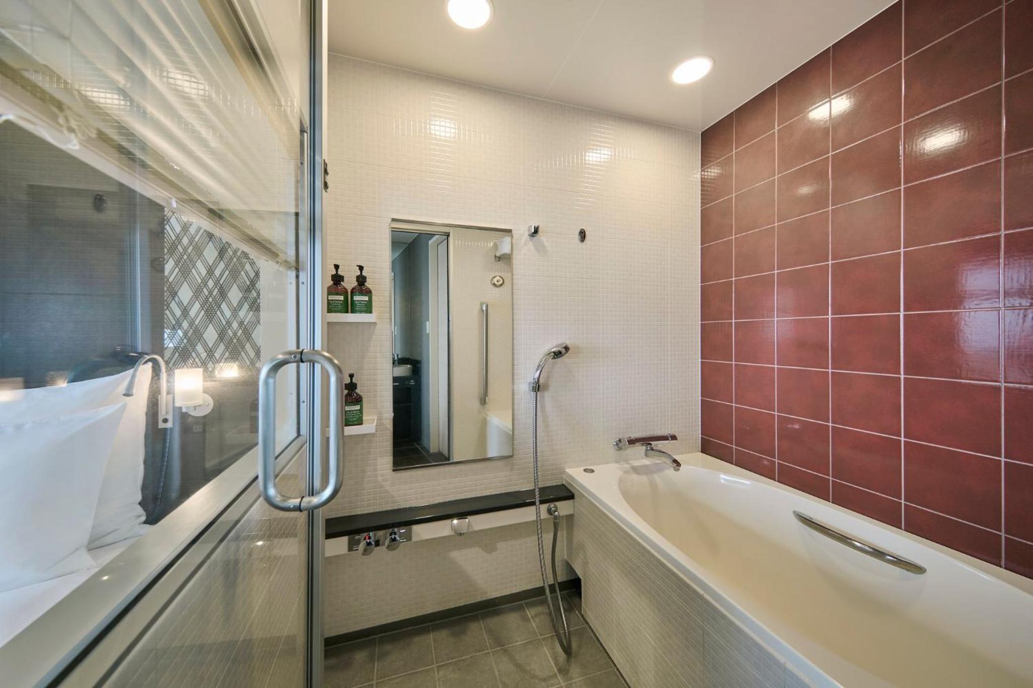 Premium Twin Room - Non-Smoking - Photo 2