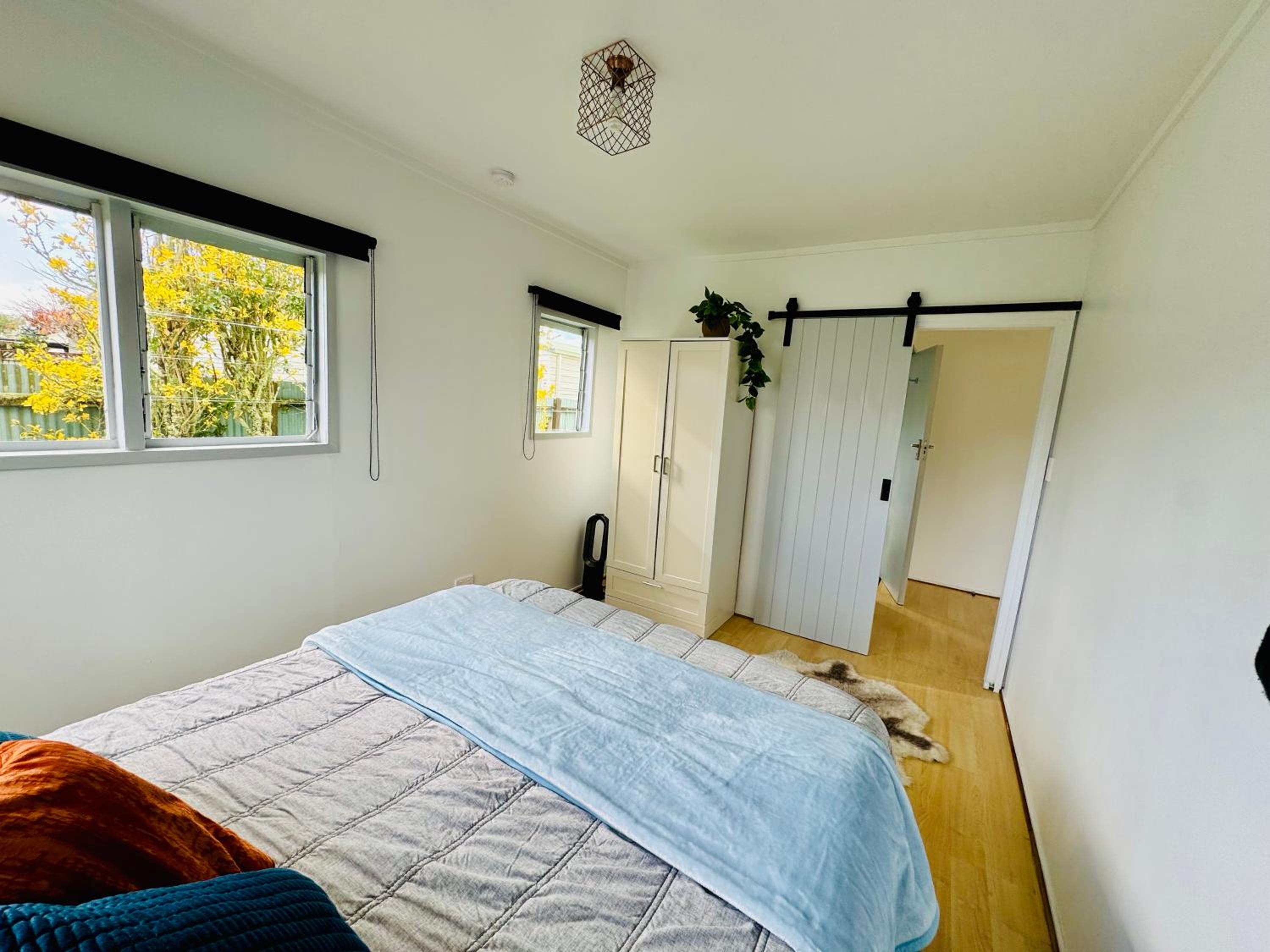 One-Bedroom House photo 1