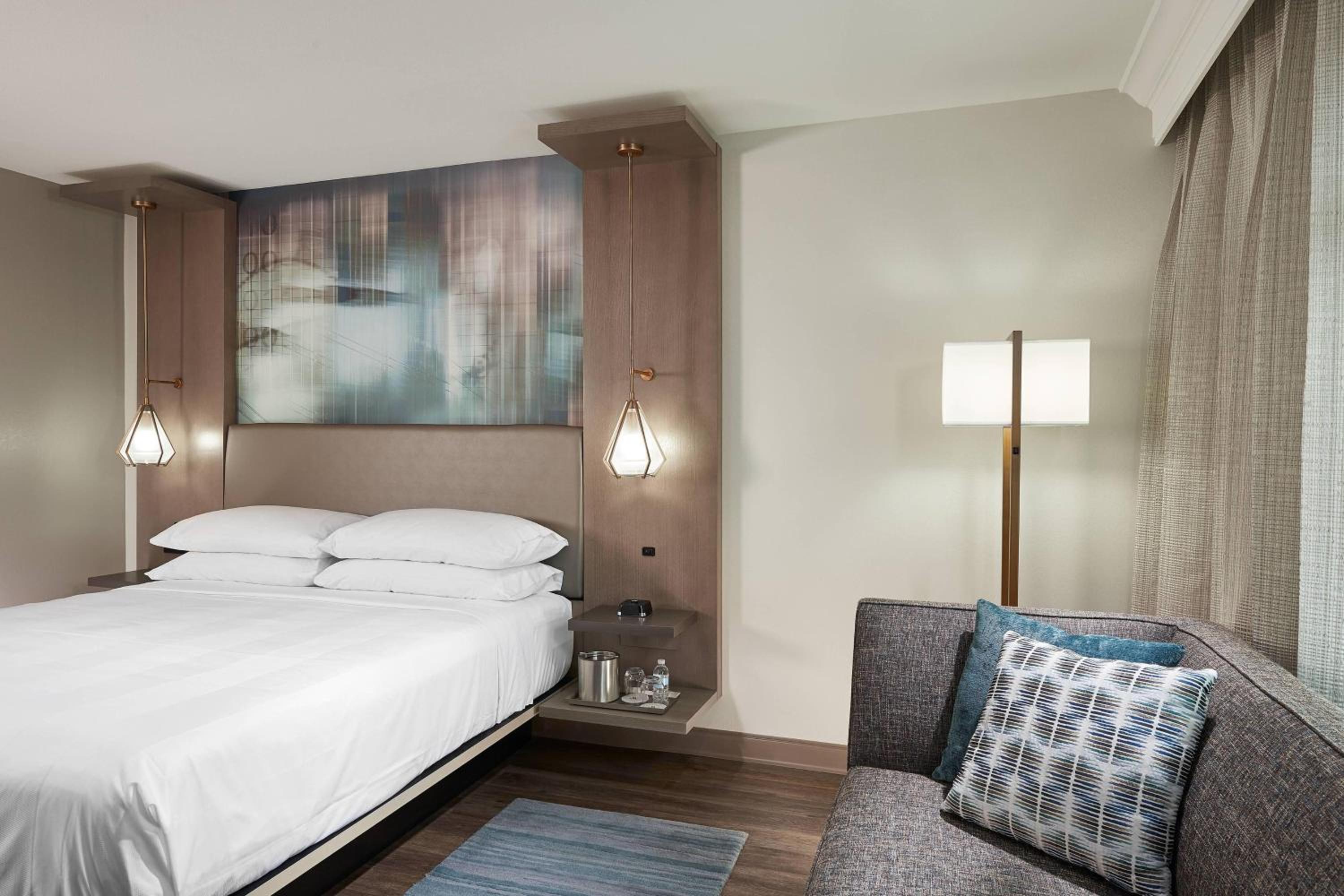 King Room - Concierge Level - Photo 3