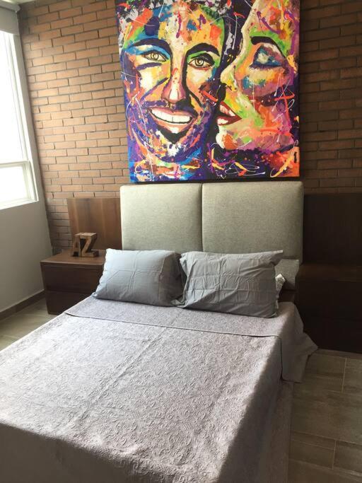 One-Bedroom Apartment photo 3