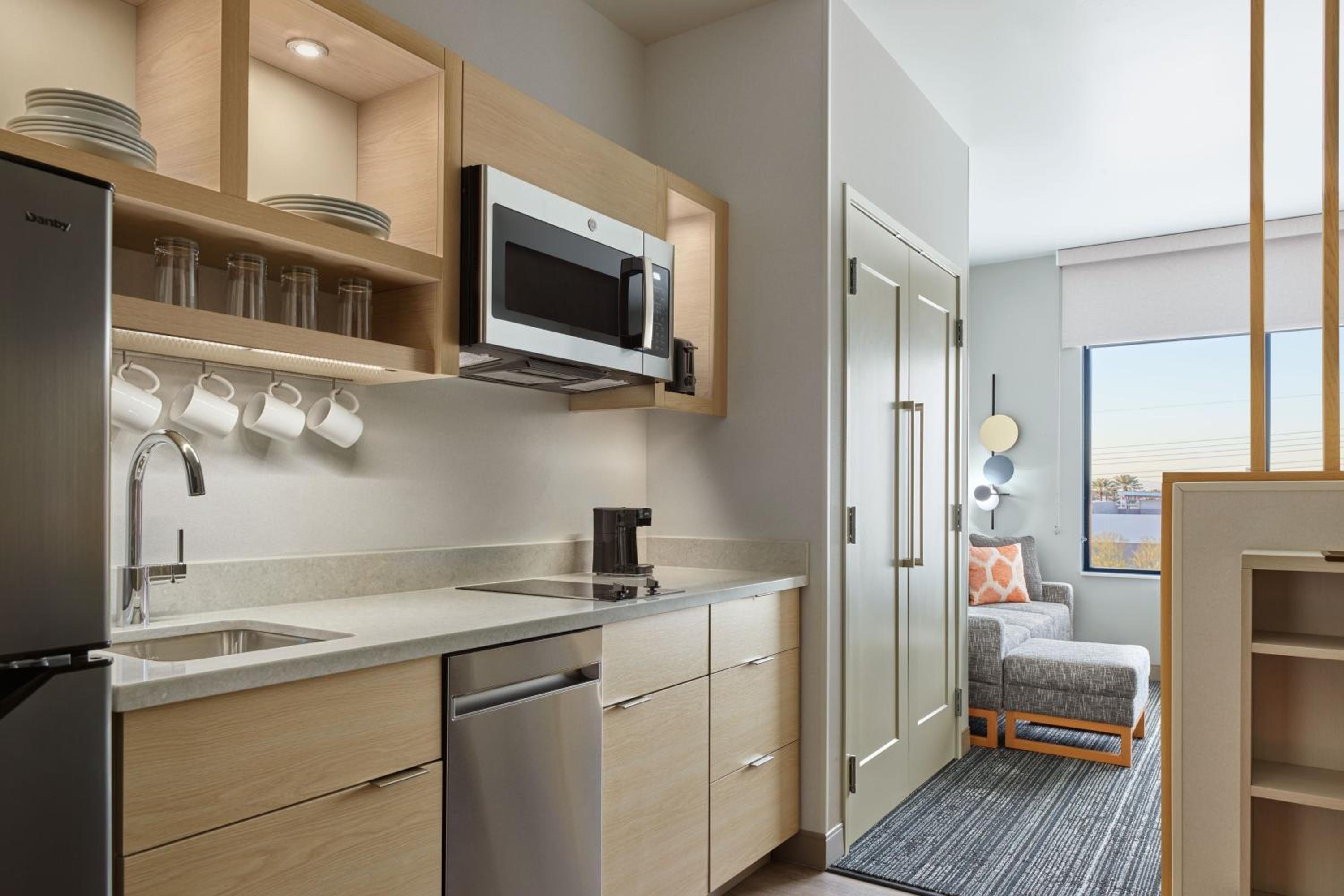 One-Bedroom King Suite - Photo 2