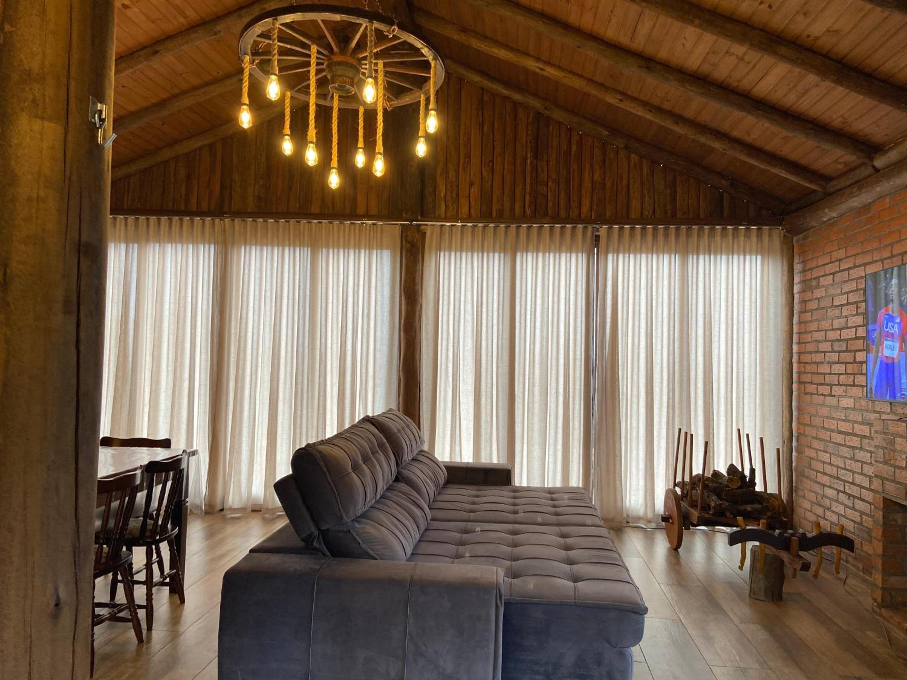 Four-Bedroom House photo 1