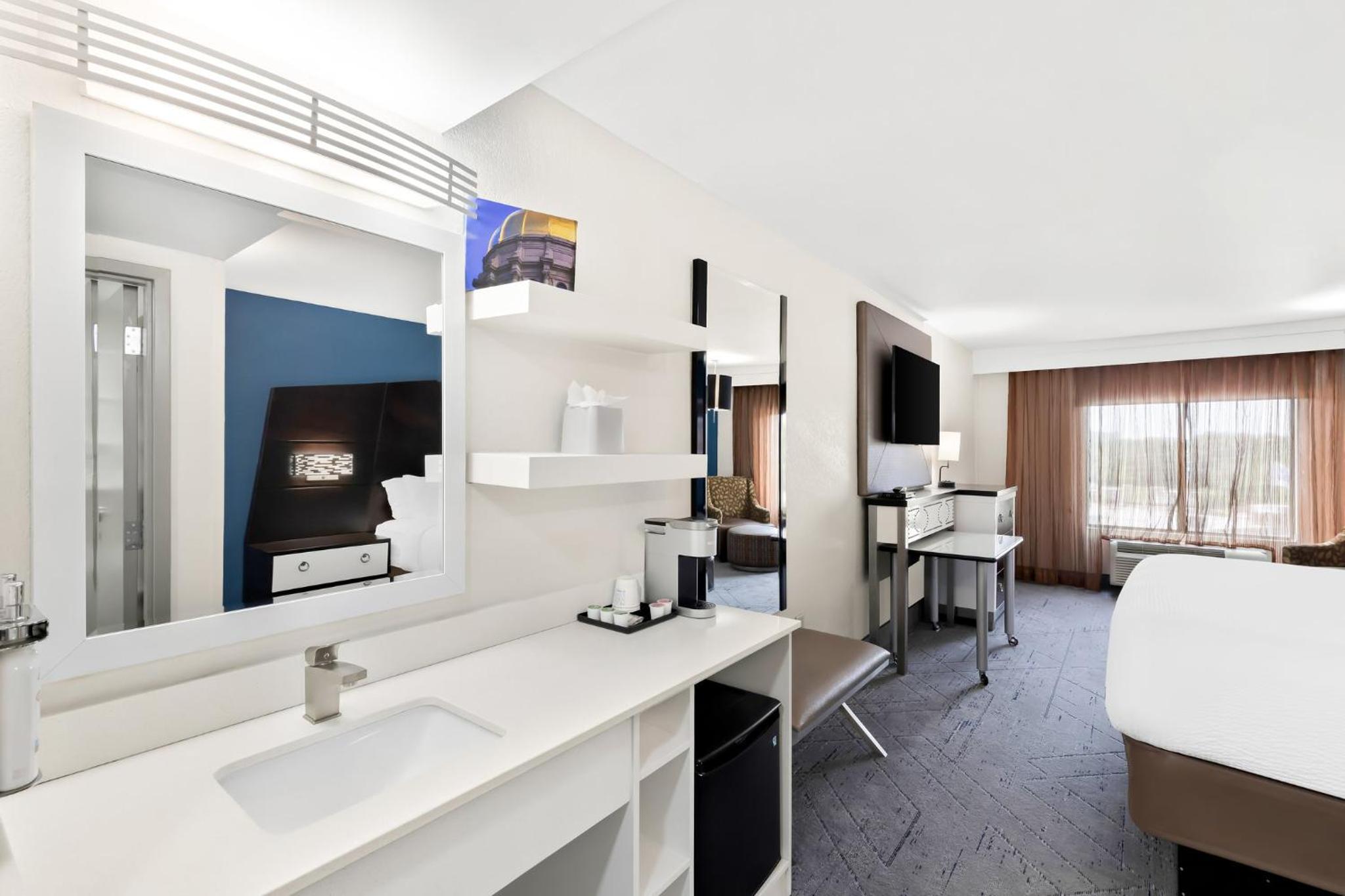 Standard Room - Photo 2