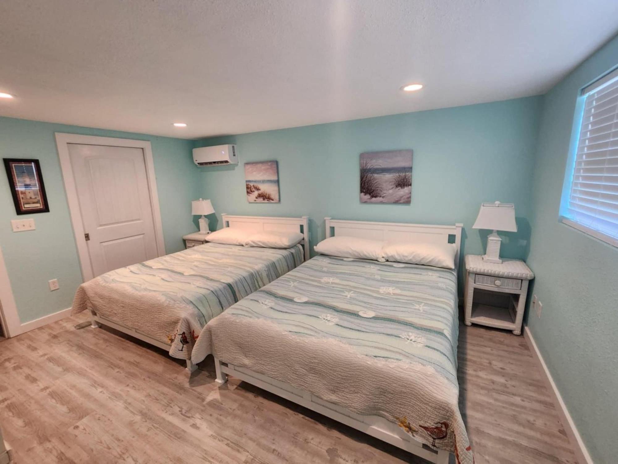 One-Bedroom Apartment - Photo 1