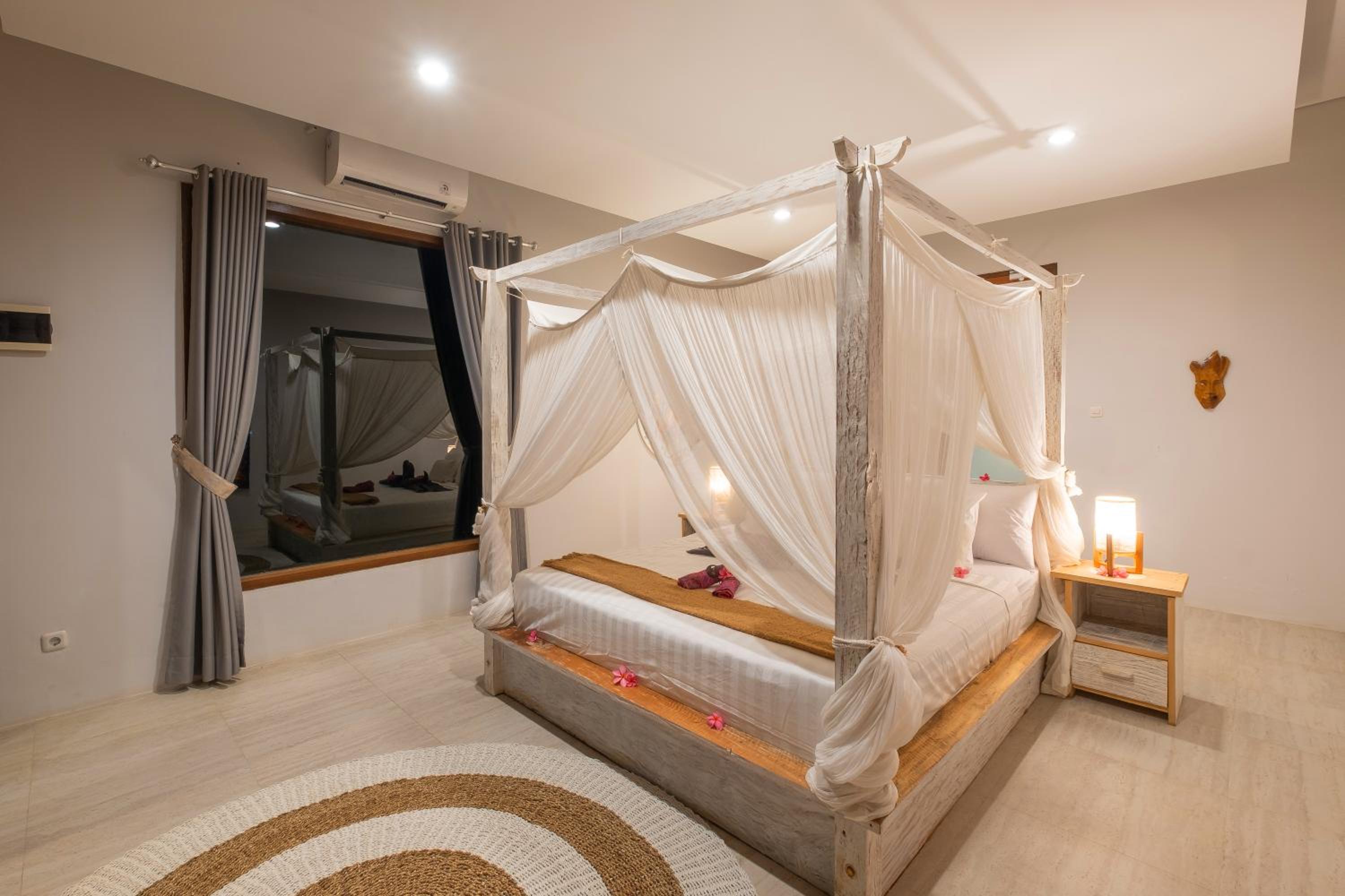 Superior Room with Ocean View 1