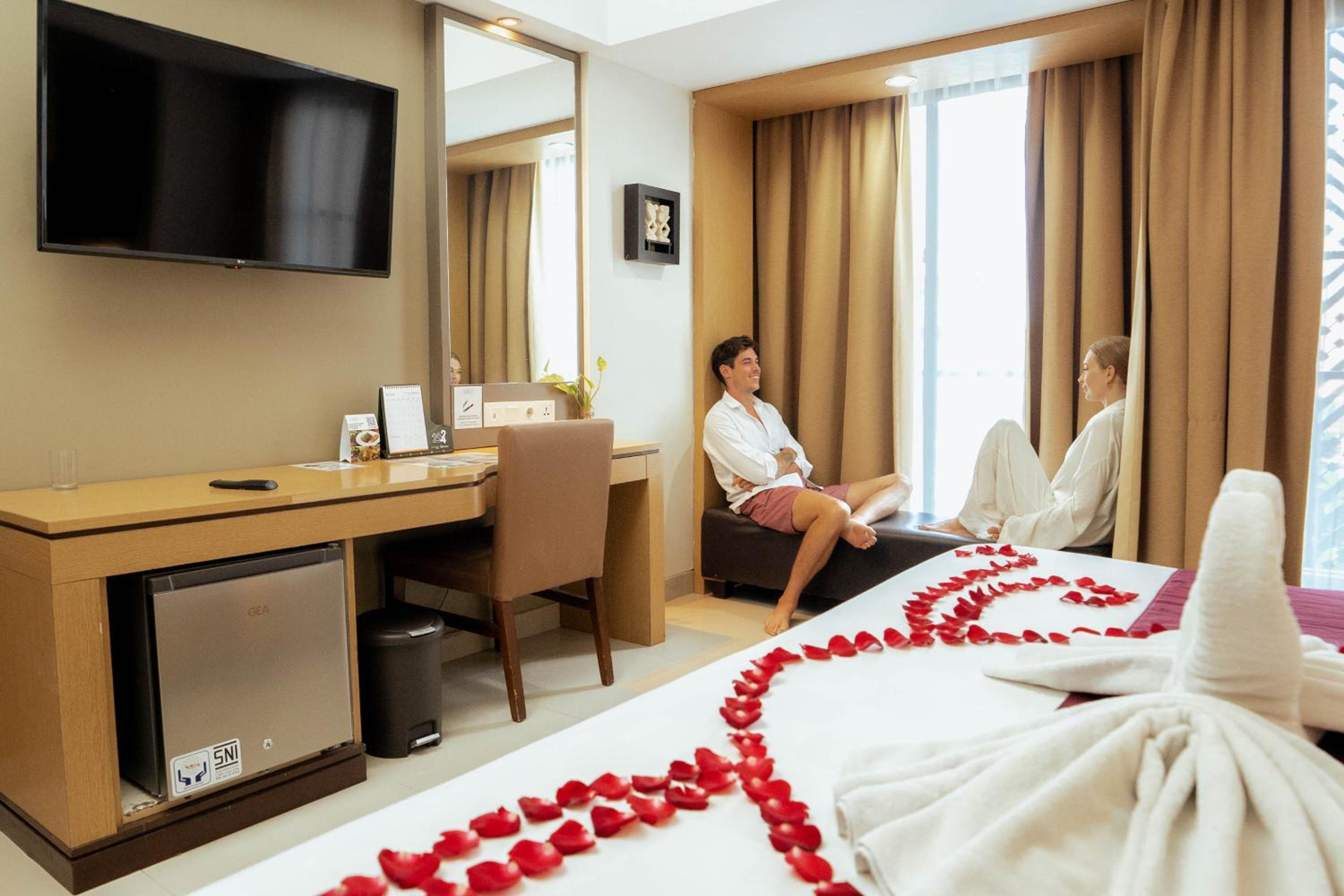 Seva Suite with Balinese Culture and Beach Club Experience - Photo 16