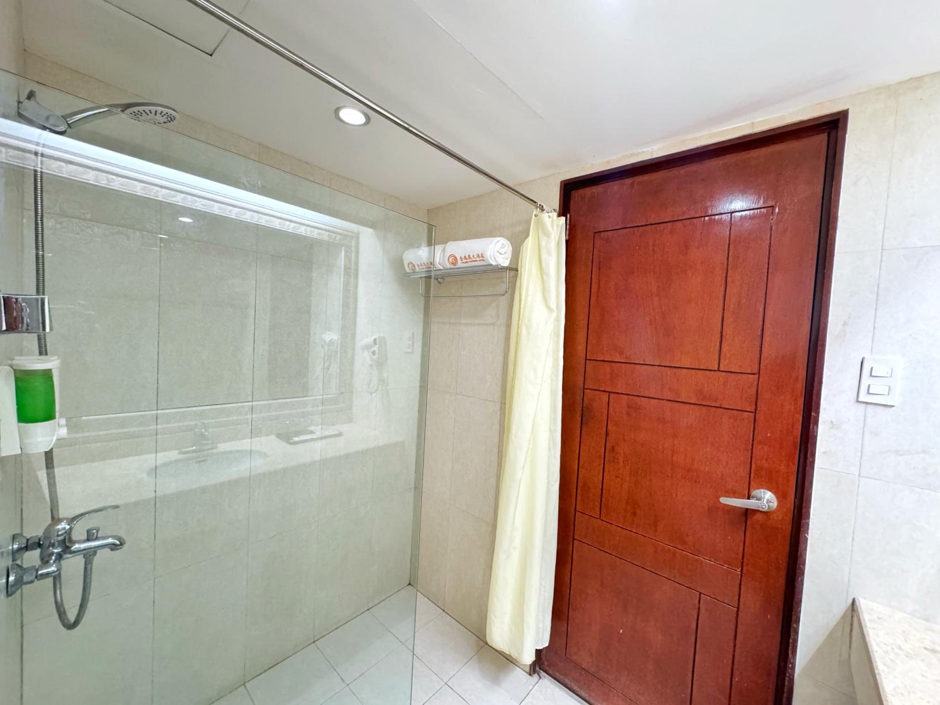Deluxe Twin Room - Photo 9