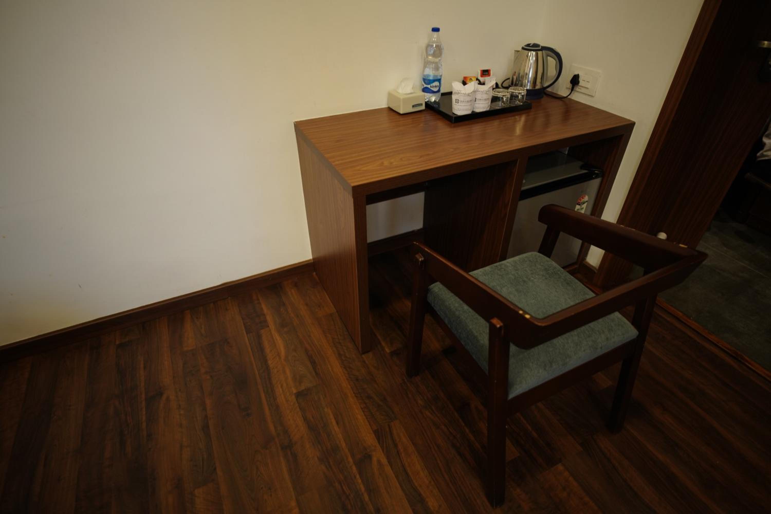 Deluxe Double Room - Photo 7