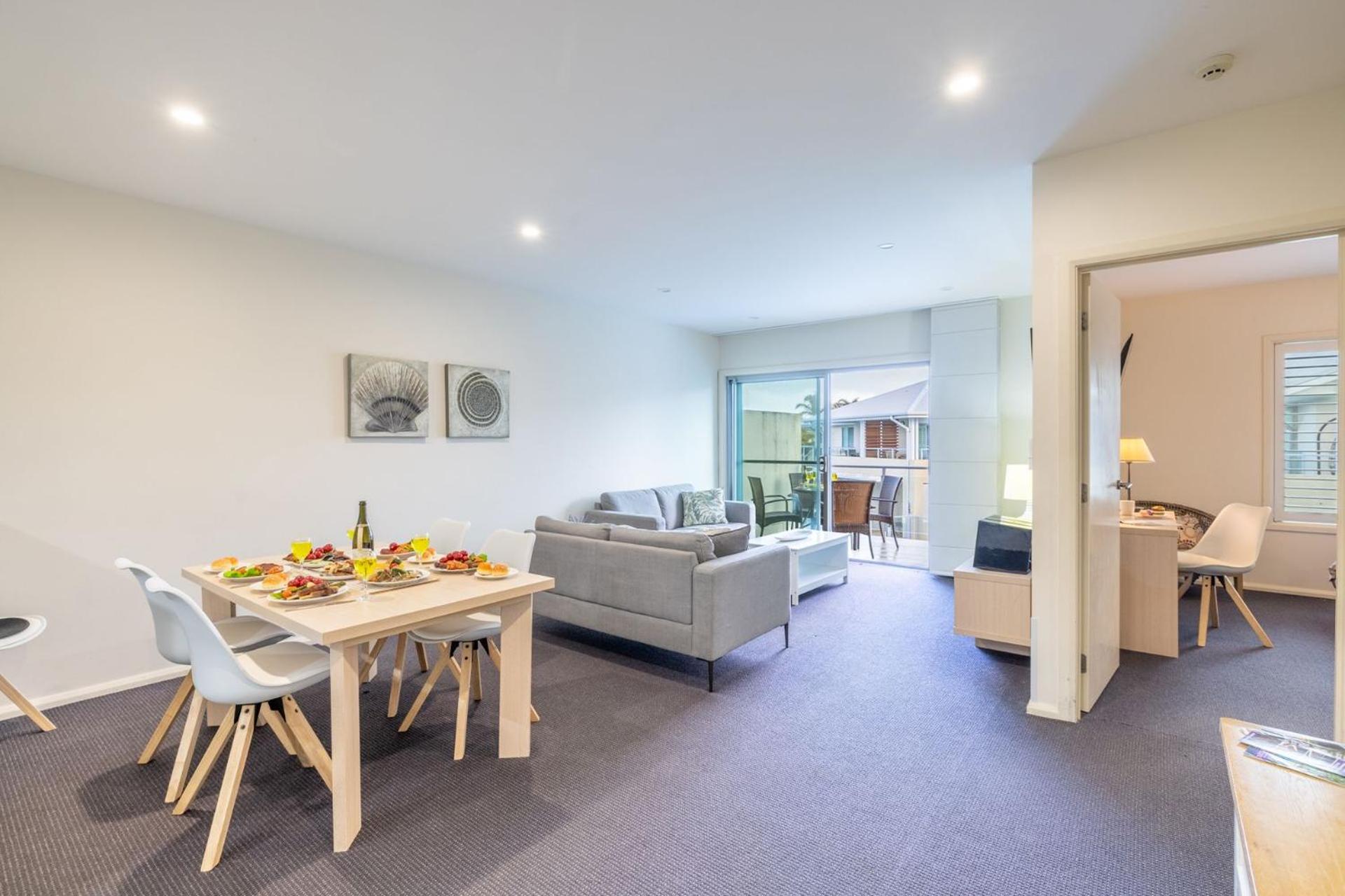 Apartment photo 3